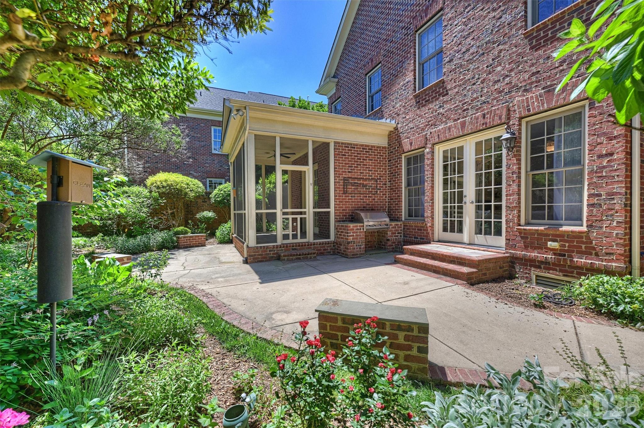 main property photo 38