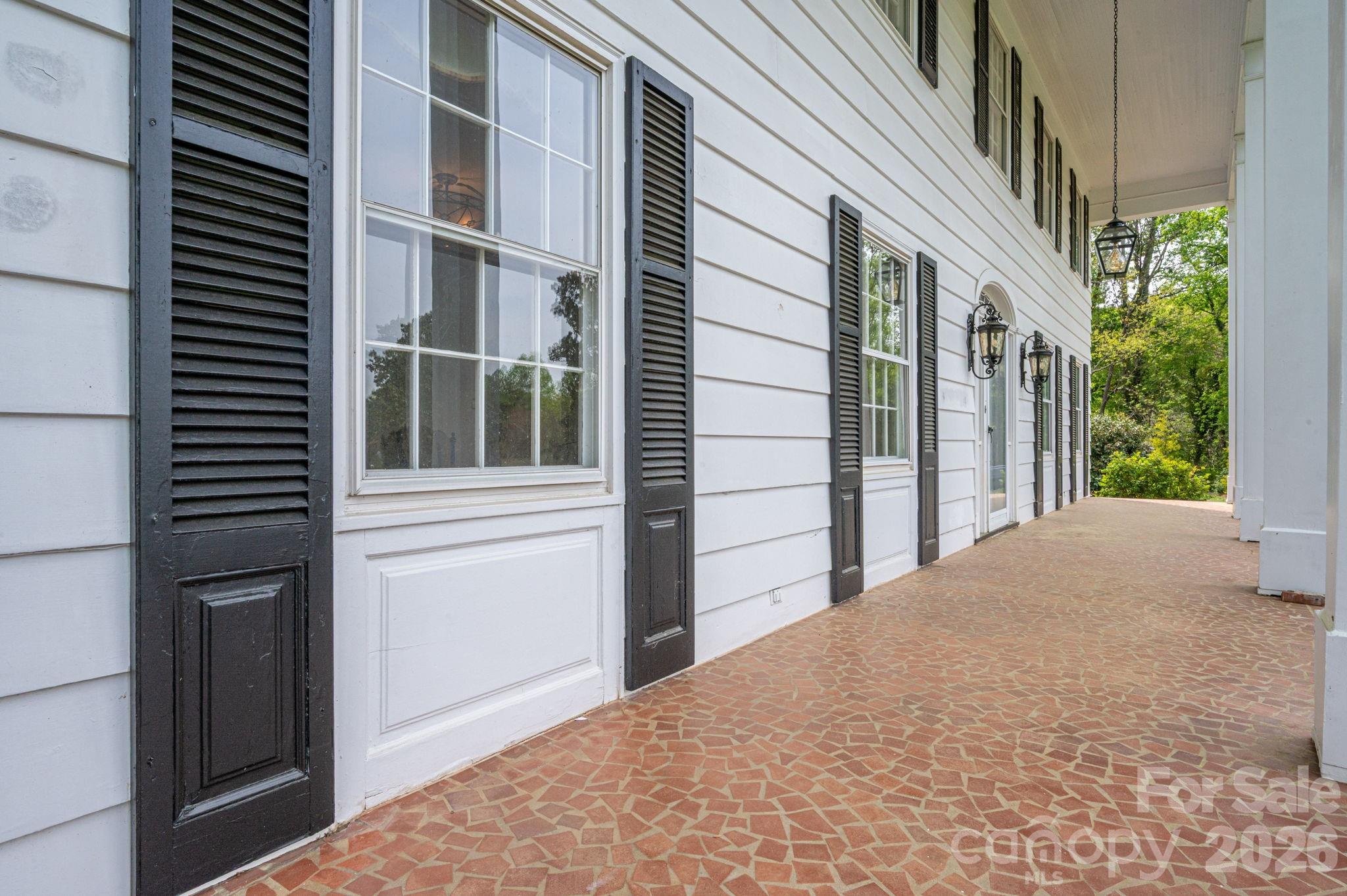 main property photo 43