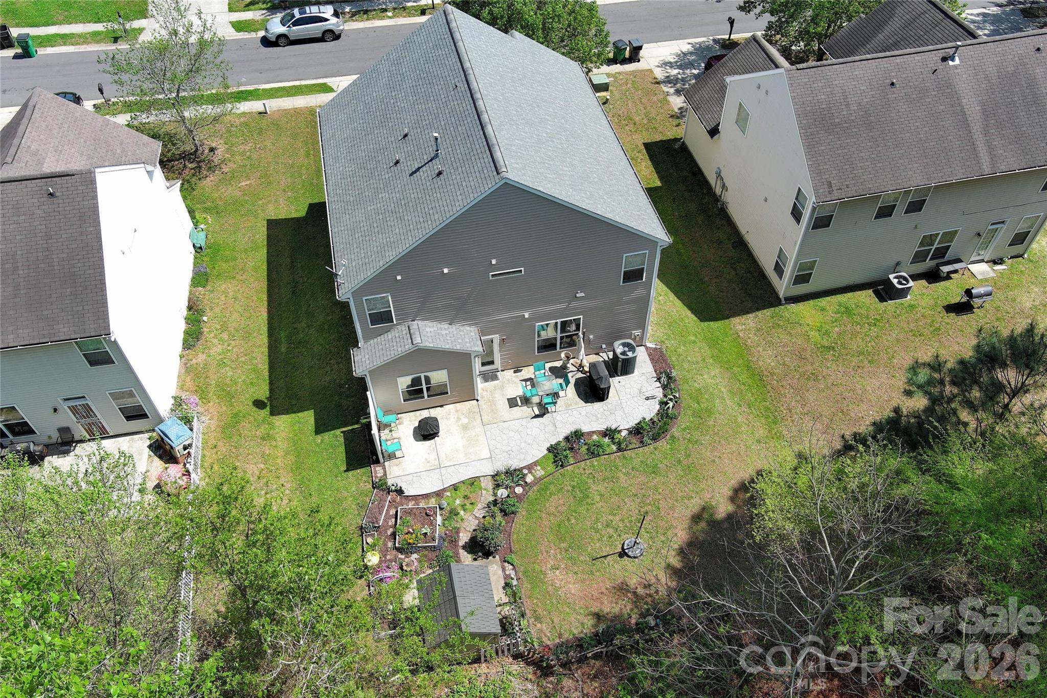 main property photo 32