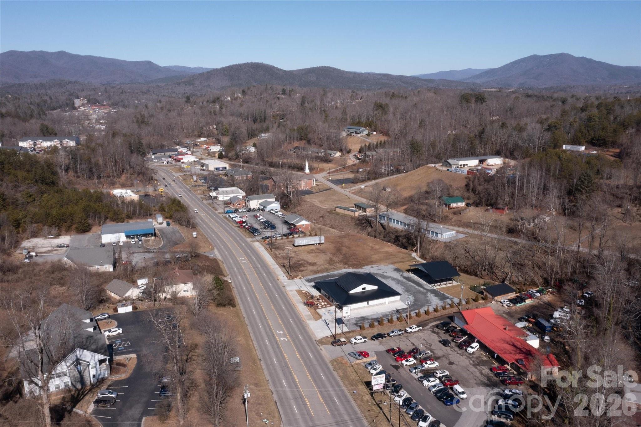main property photo 28