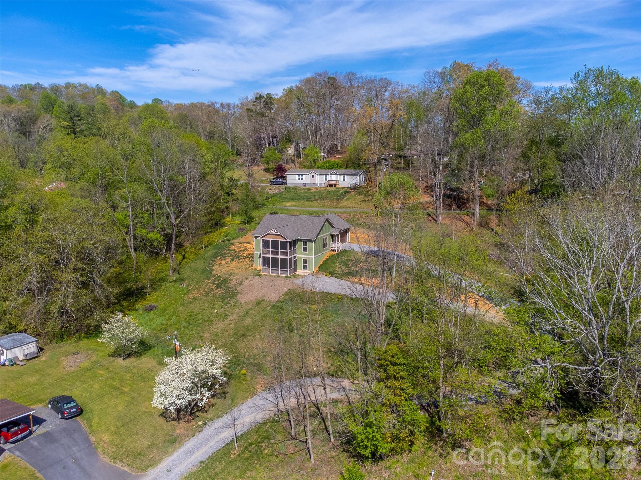 main property photo 40