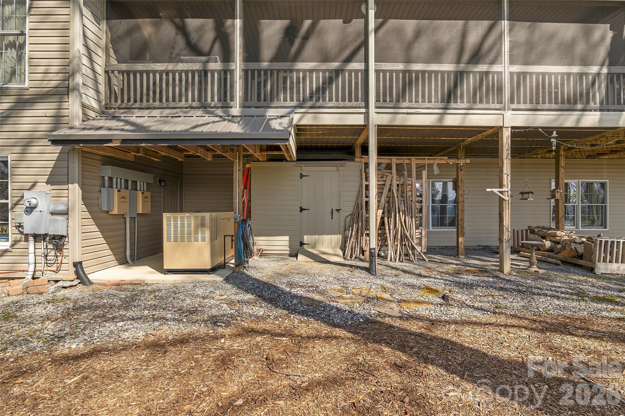 main property photo 41