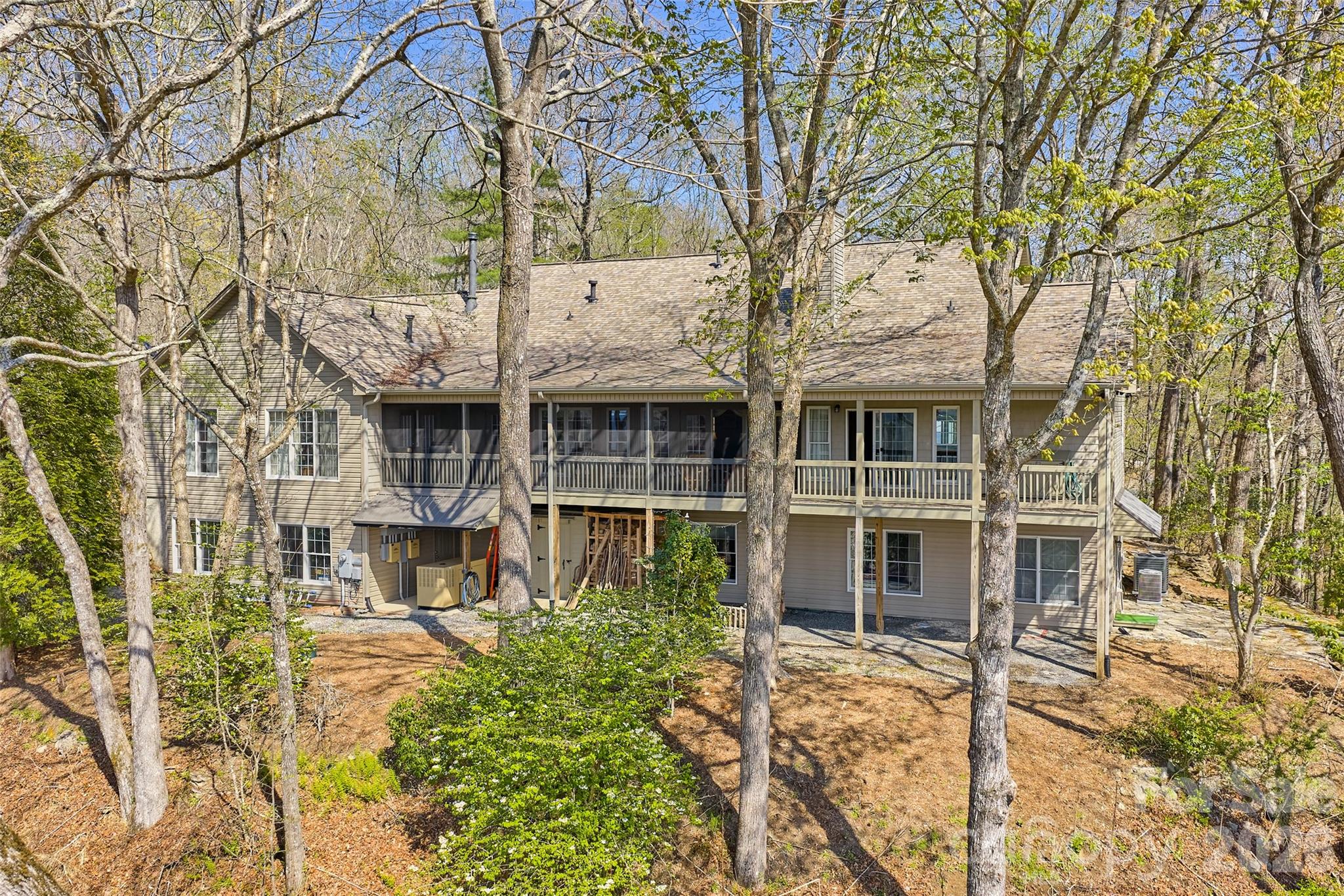 main property photo 43