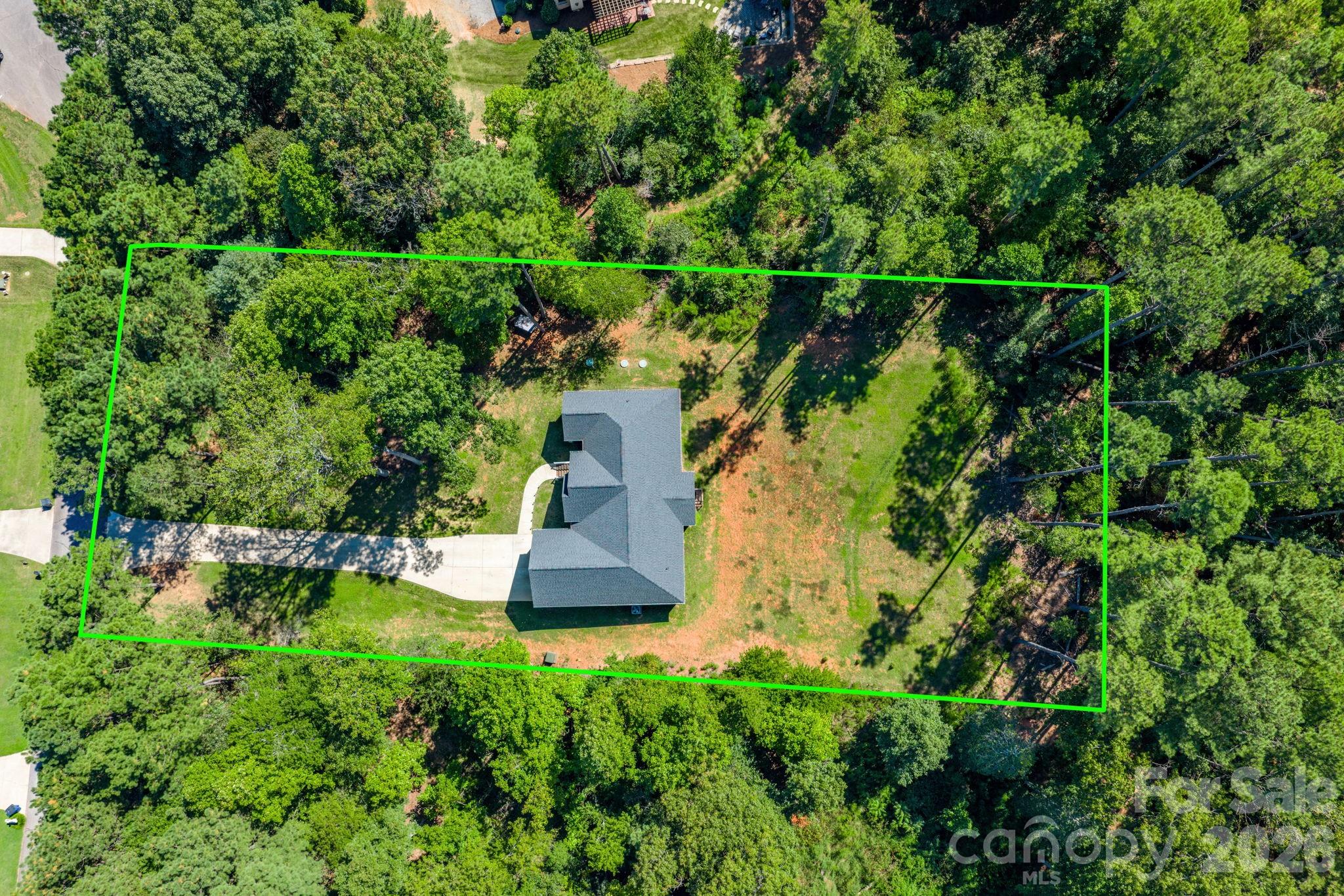 main property photo 38