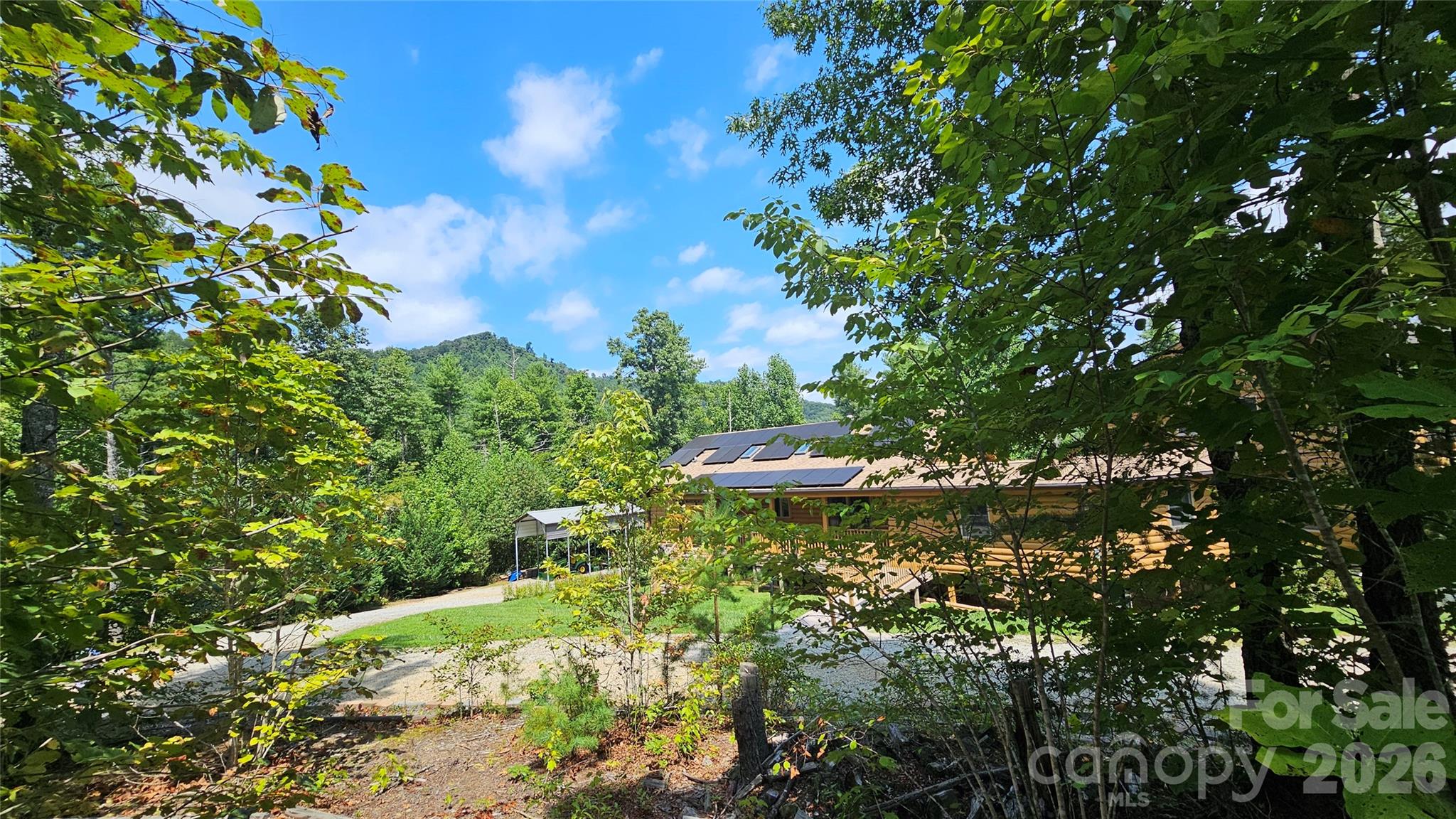 main property photo 13