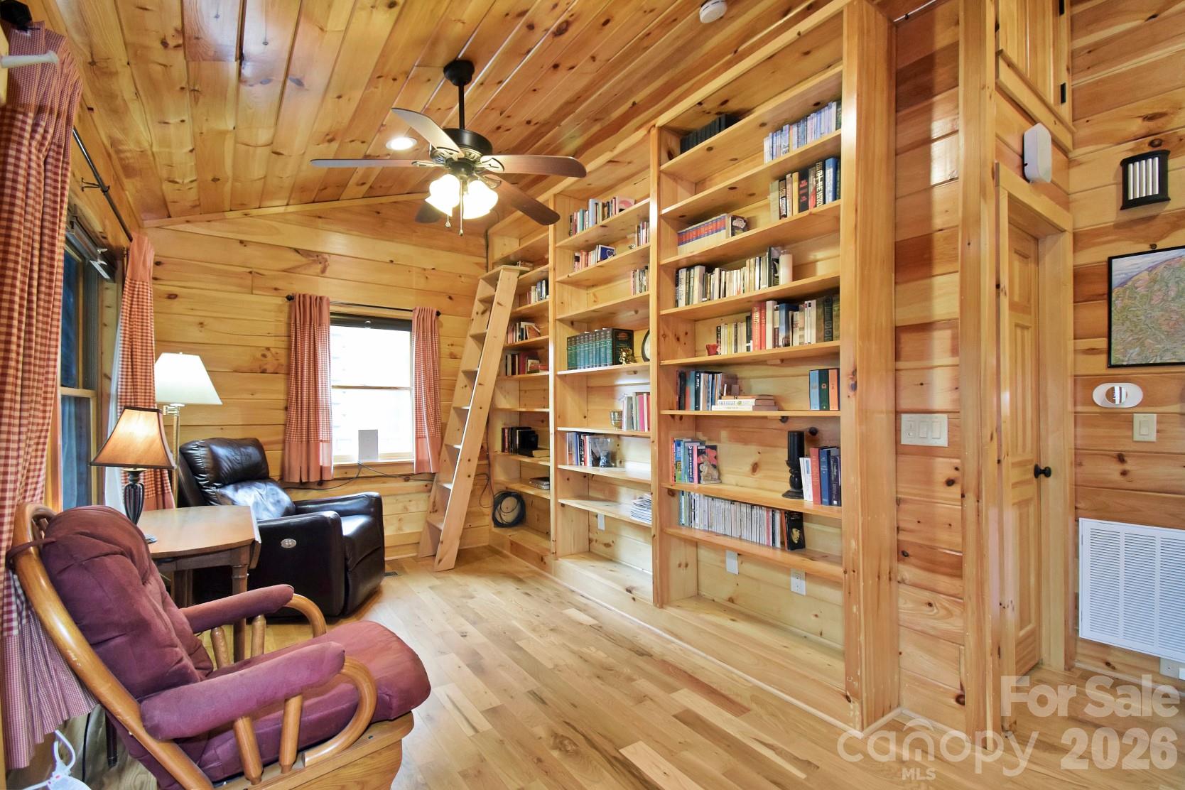 main property photo 27