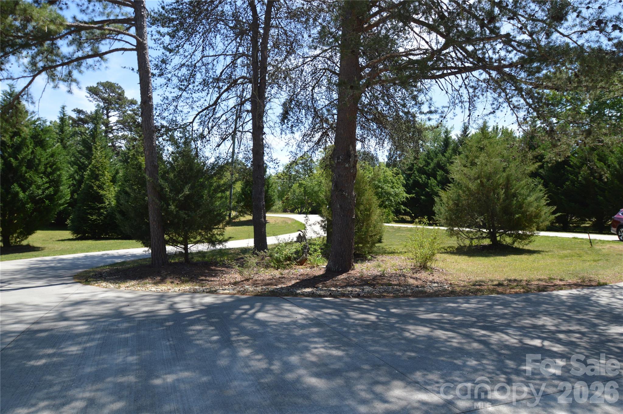 main property photo 45