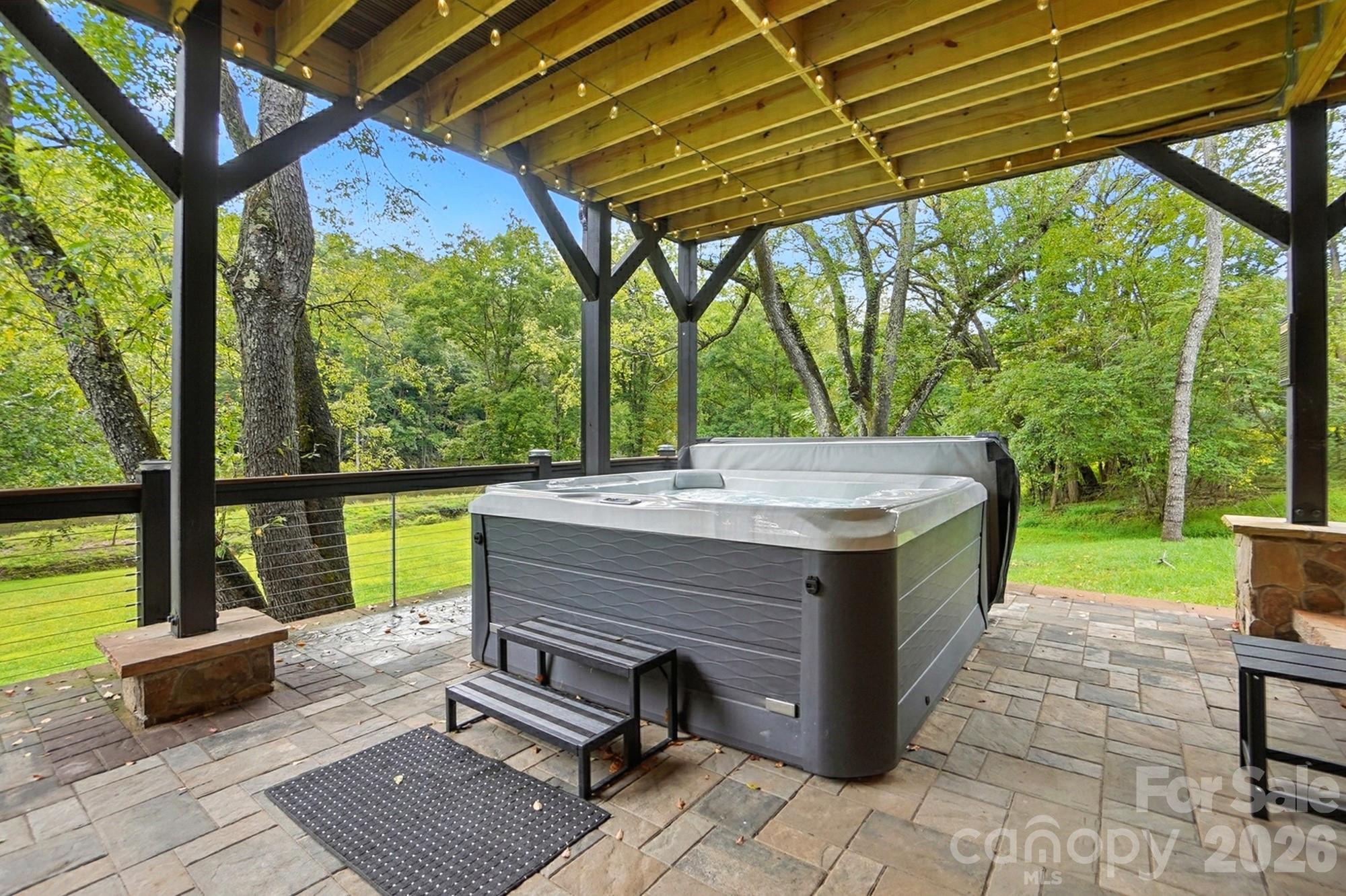 main property photo 41