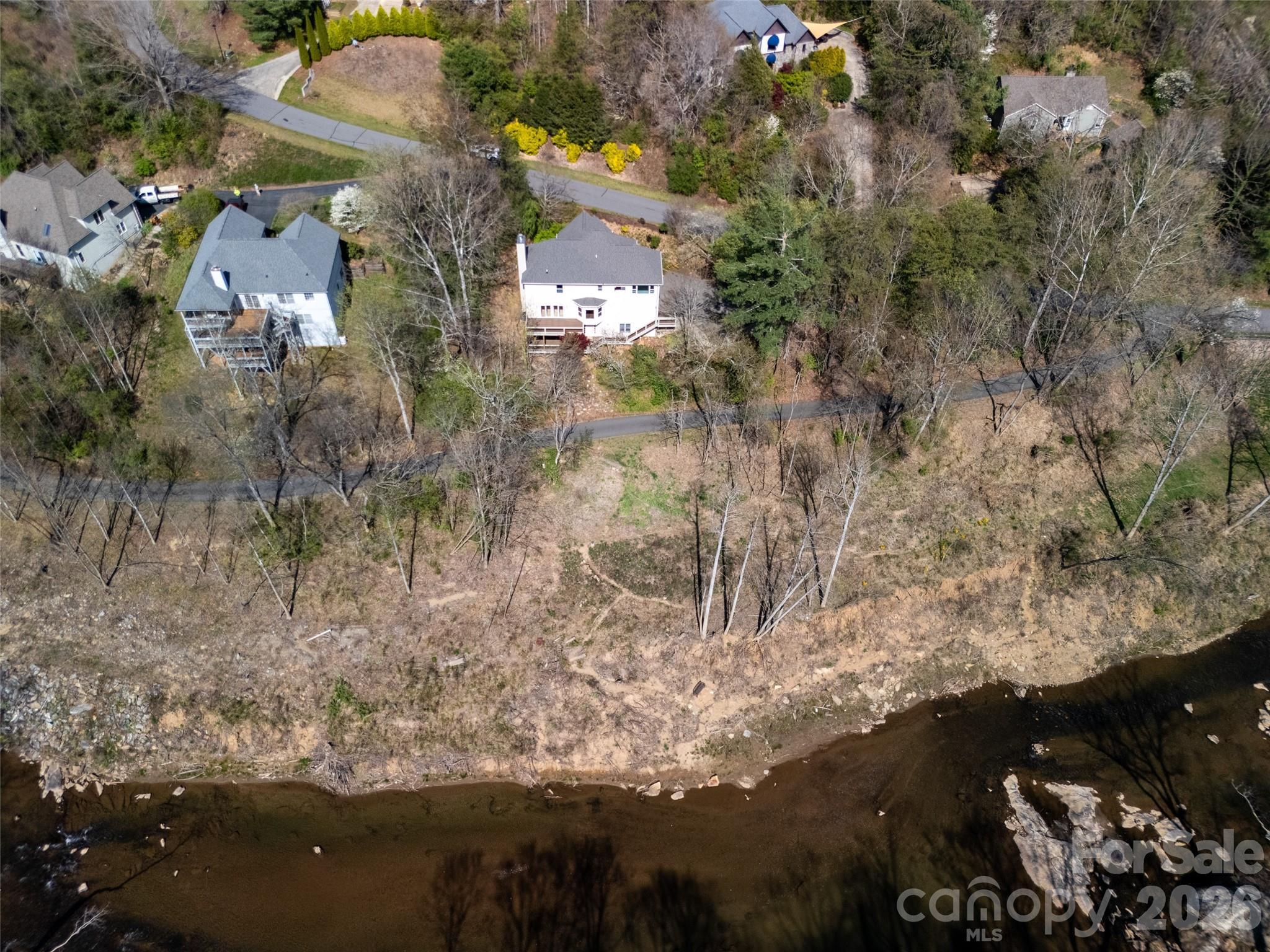 main property photo 35