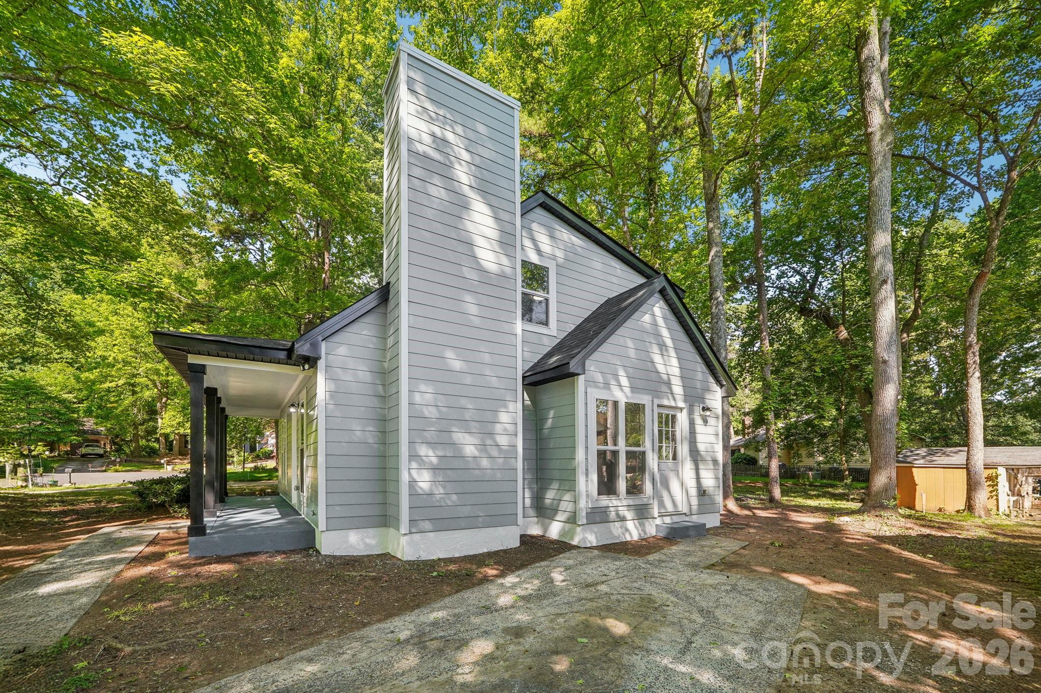 main property photo 32