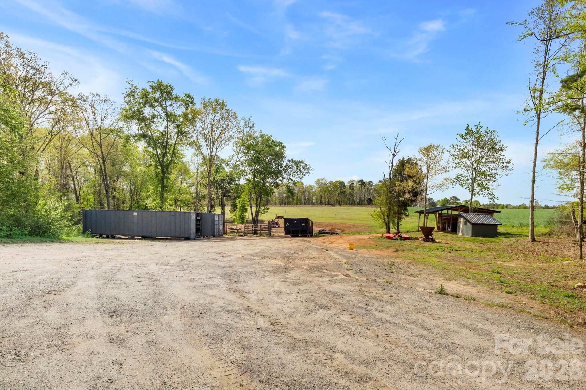 main property photo 38