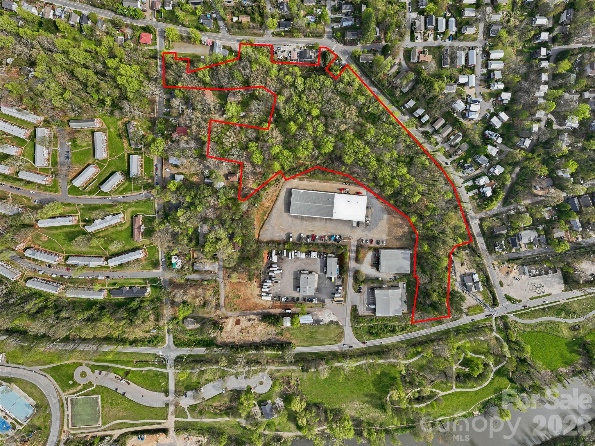 main property photo 3