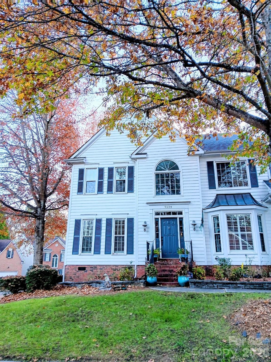 main property photo 41