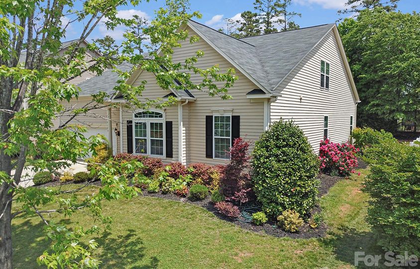 7123 Meyer Rd, Fort Mill, SC 29715