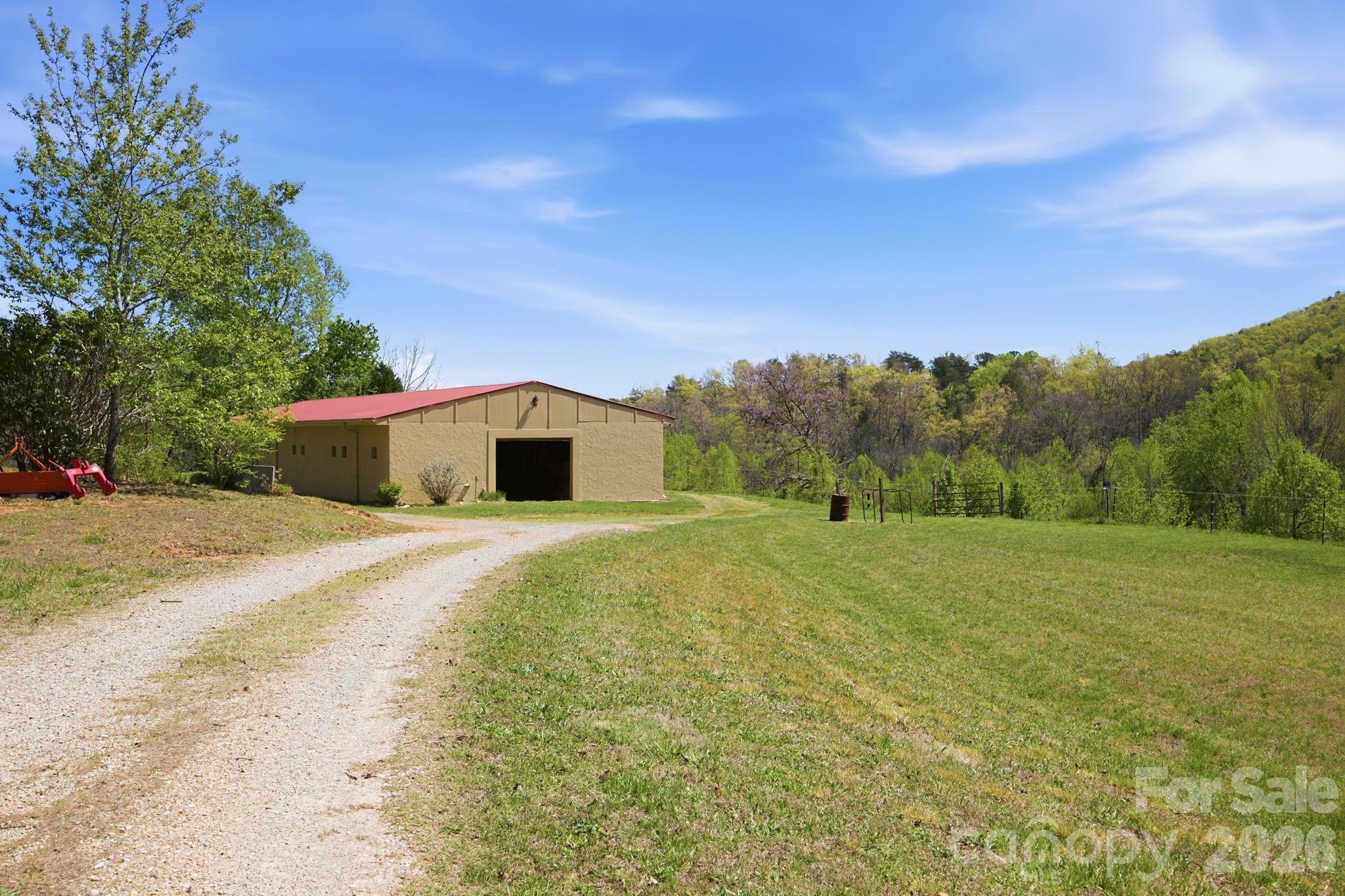 main property photo 26