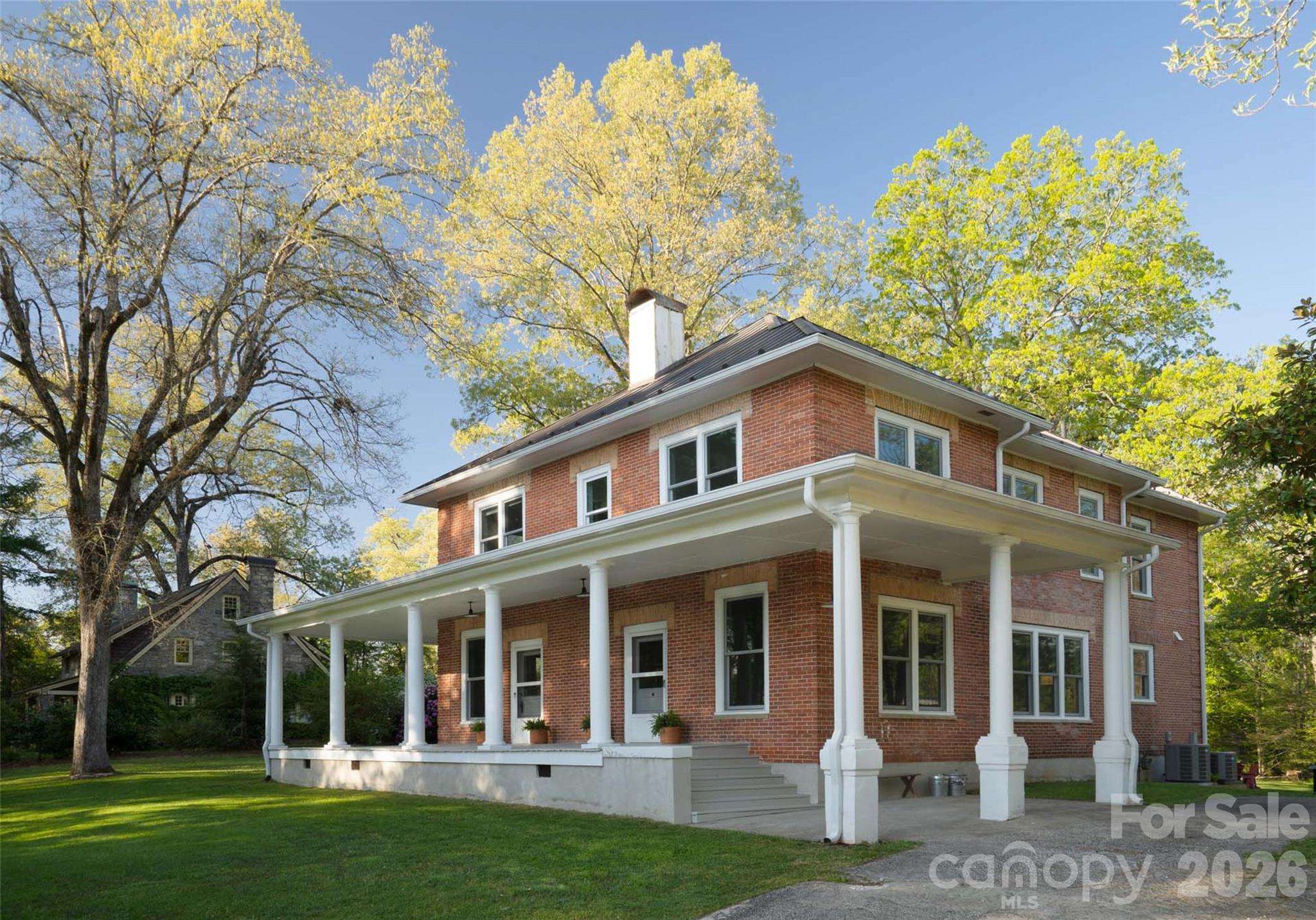 main property photo 36