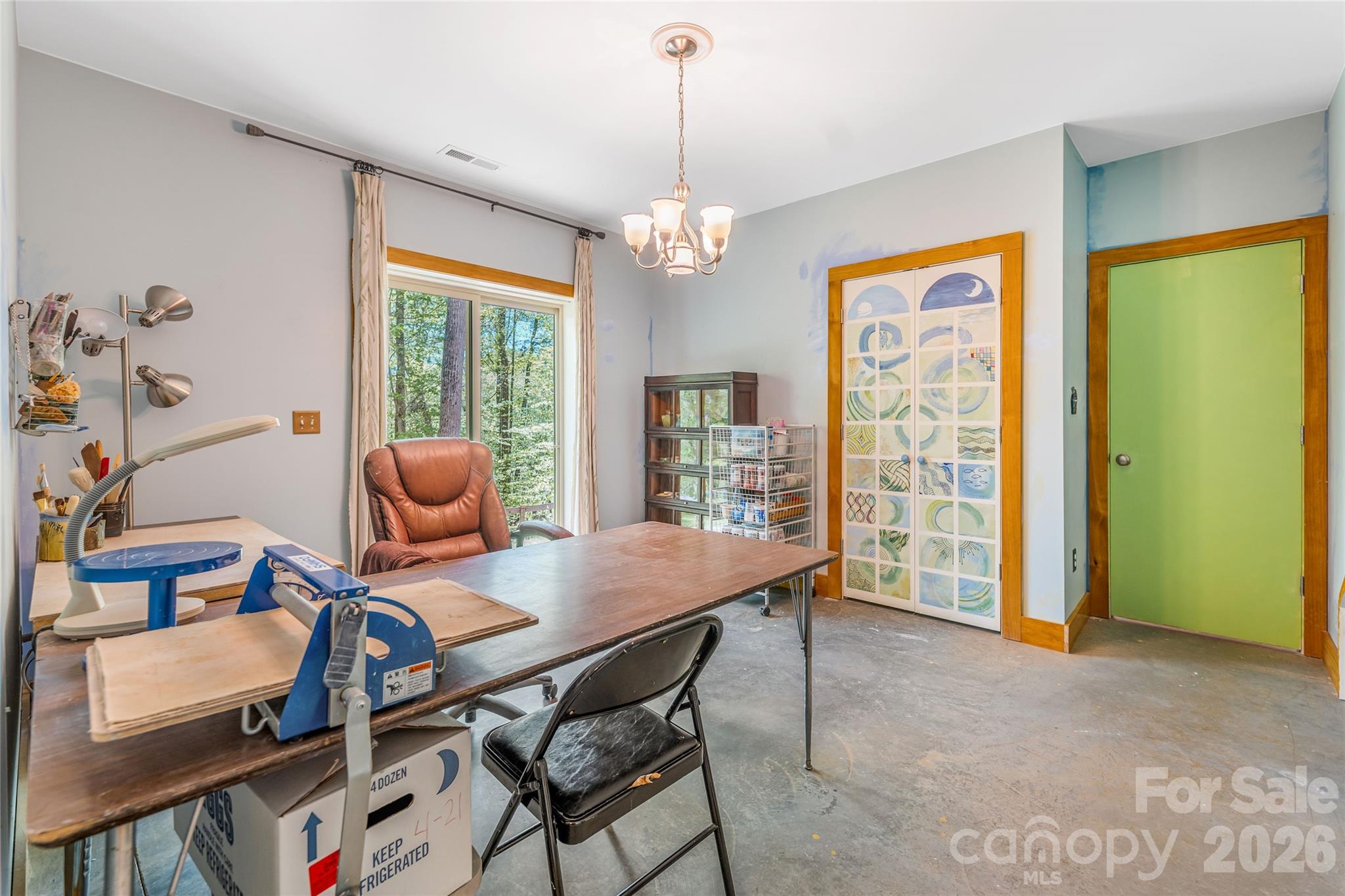 main property photo 31
