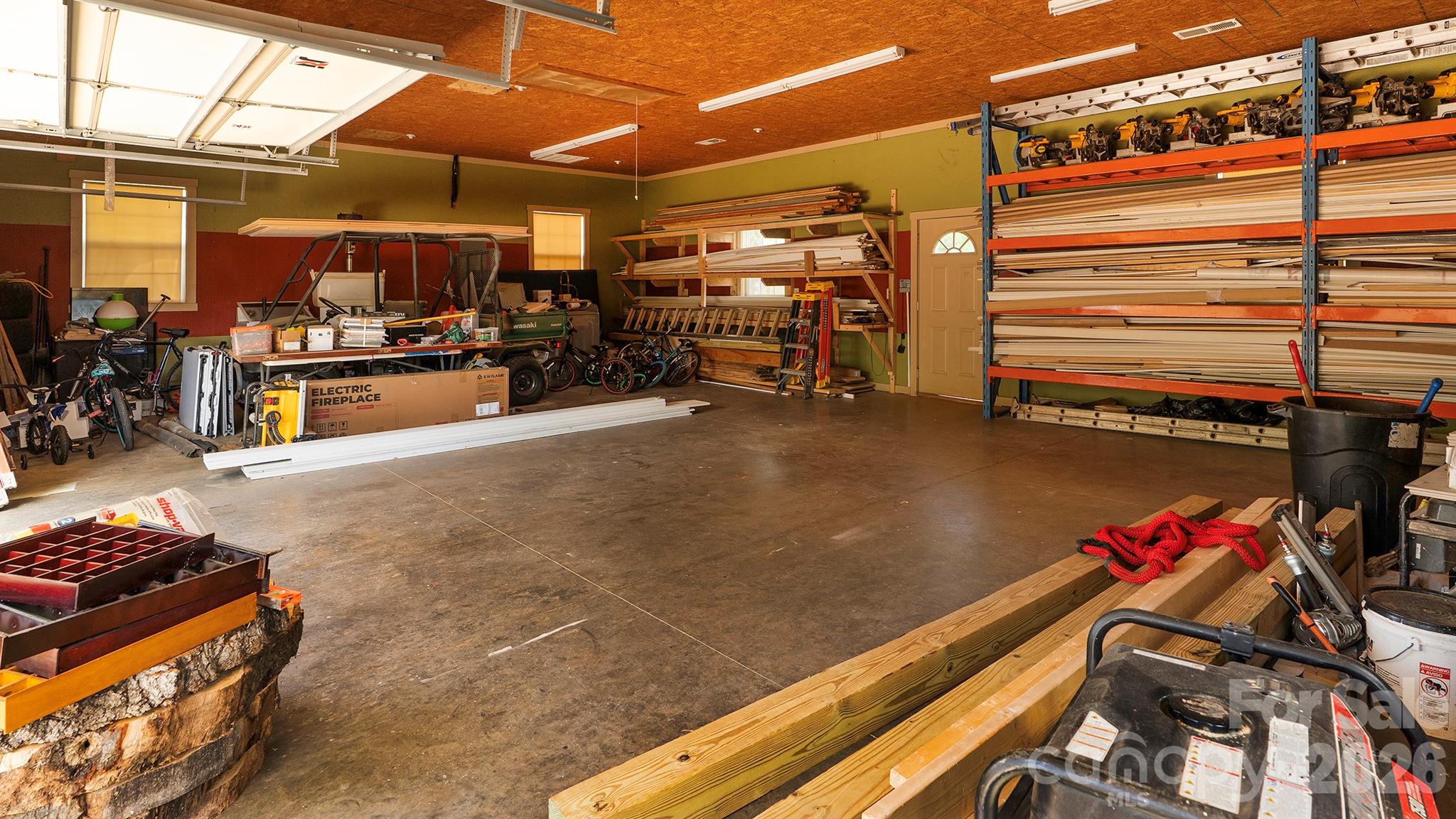 main property photo 41