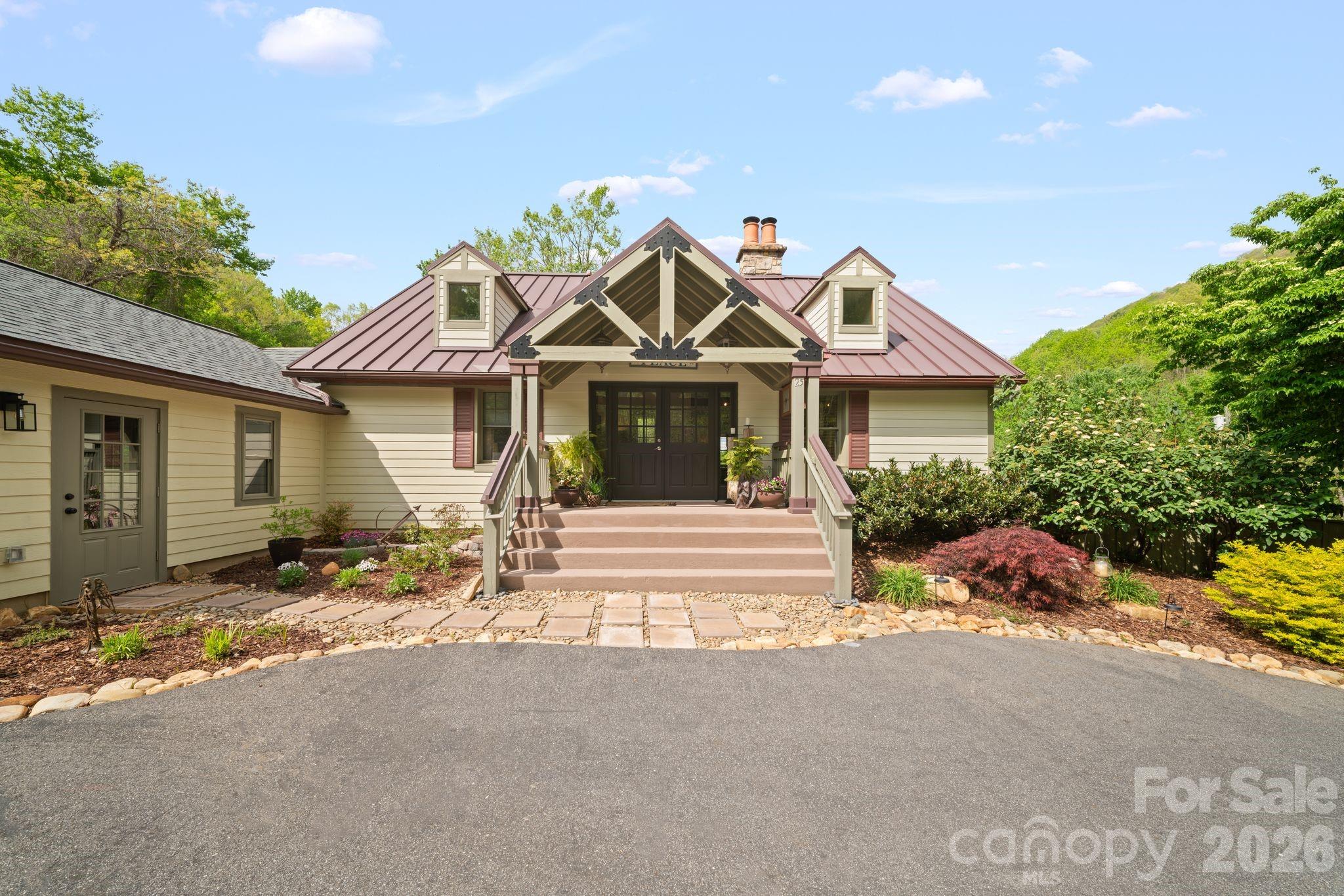 main property photo 24