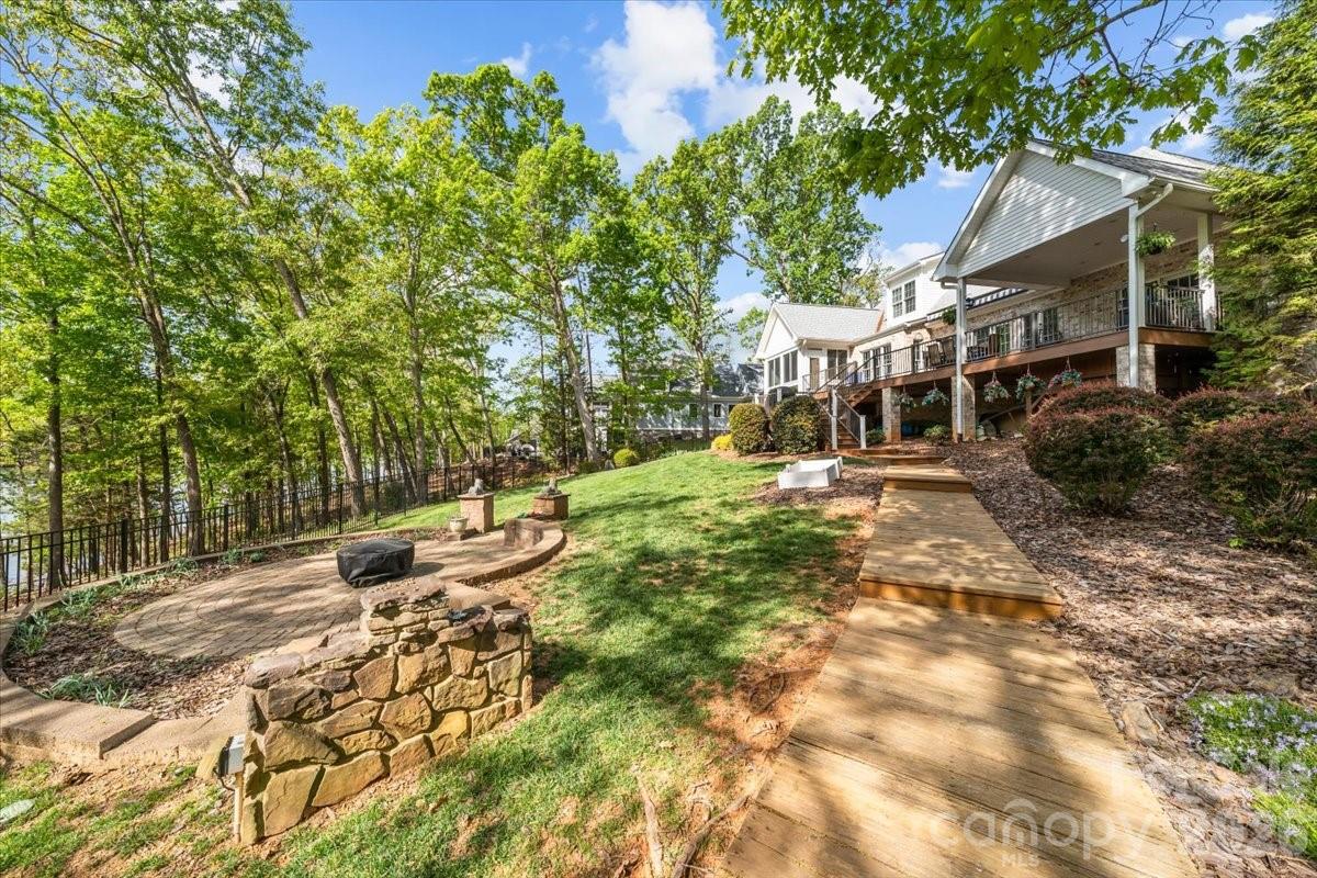 main property photo 46