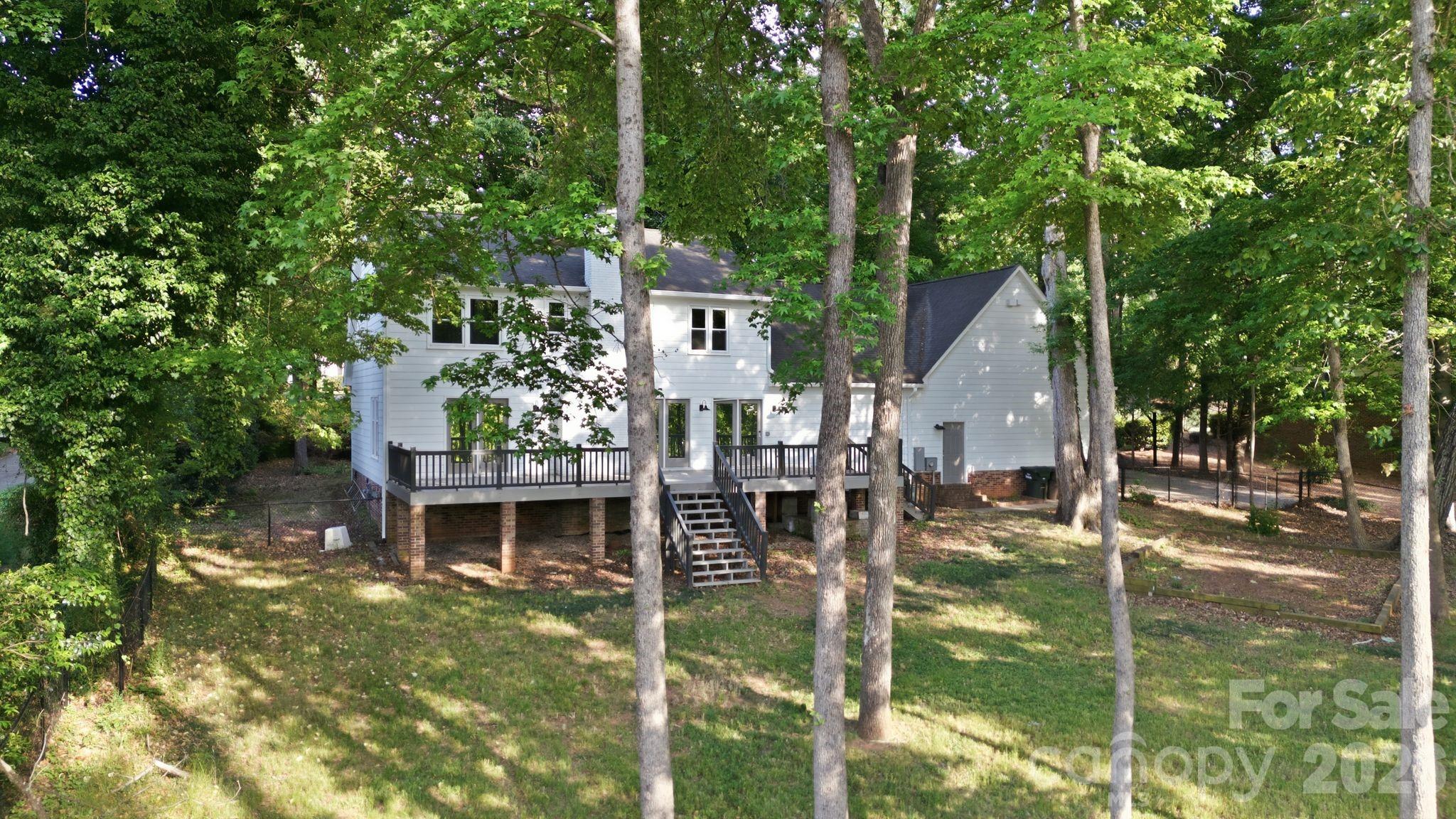 main property photo 44