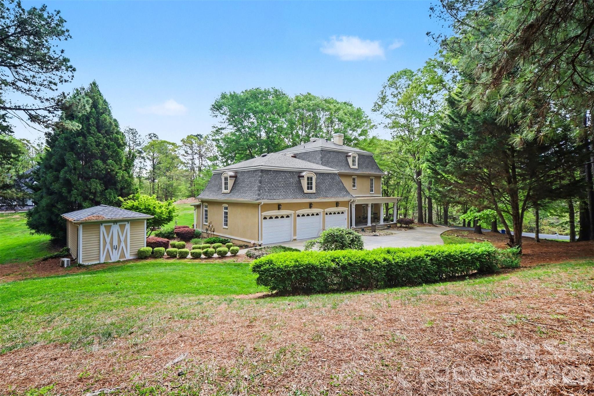 main property photo 44