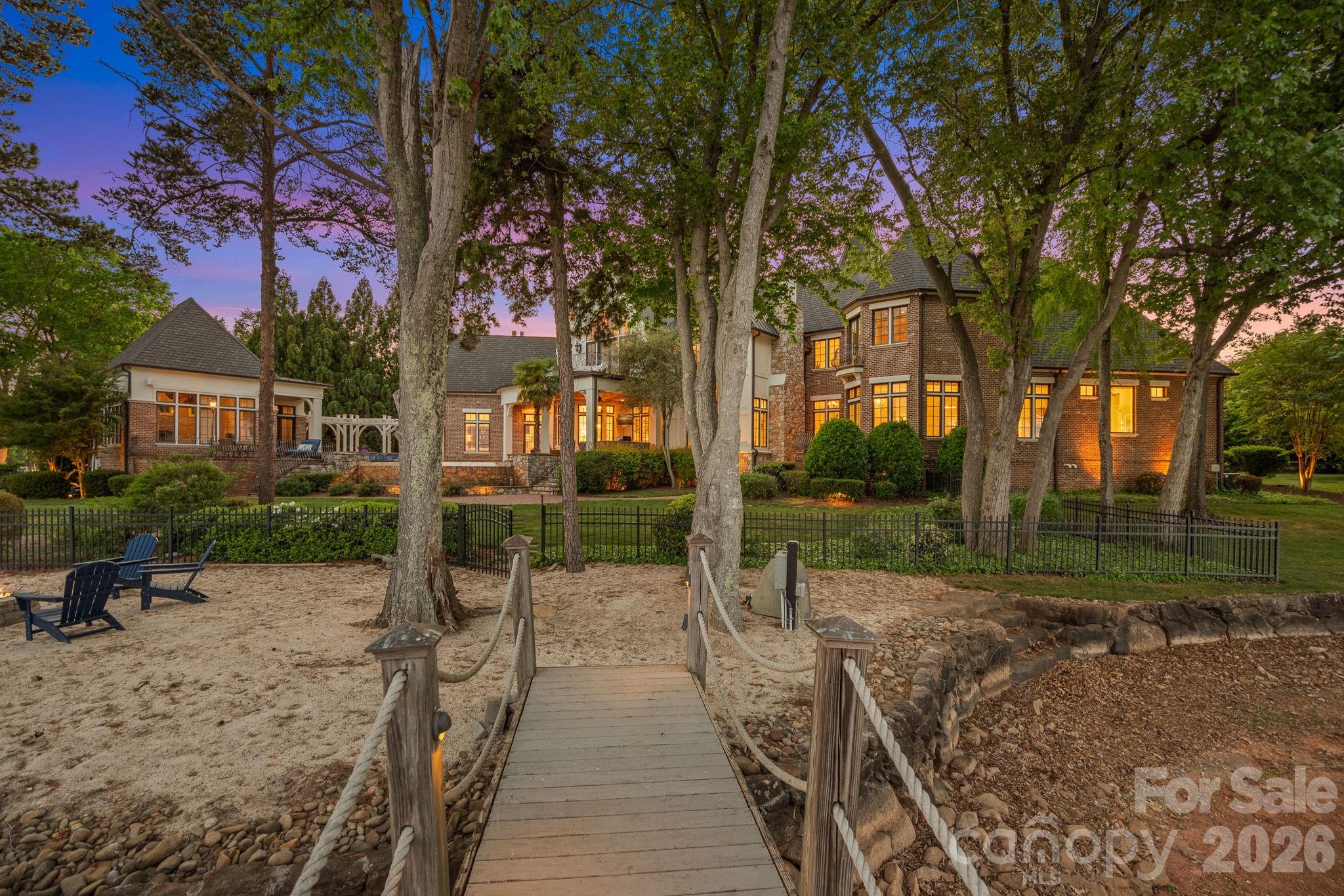 main property photo 44