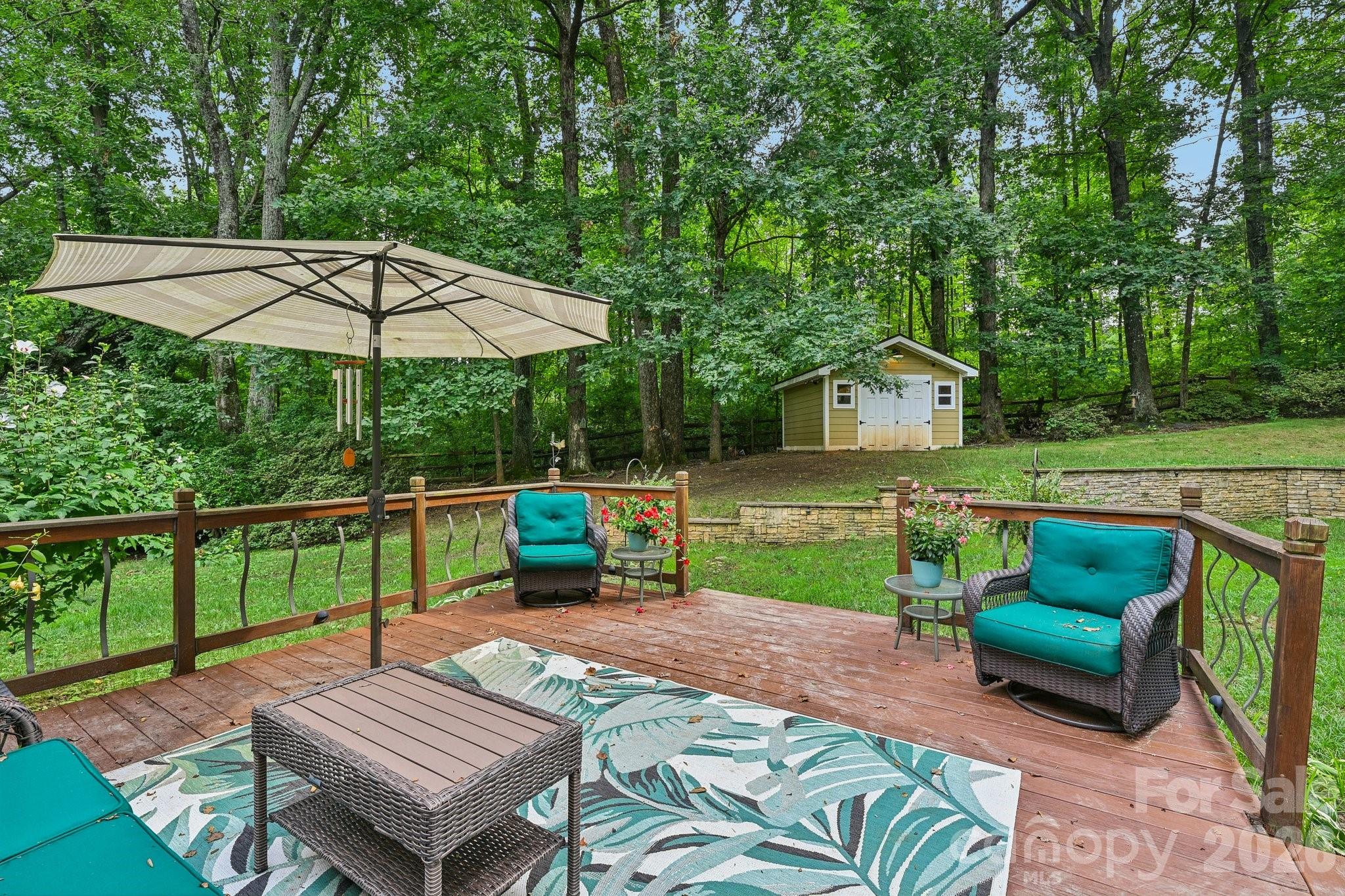 main property photo 40