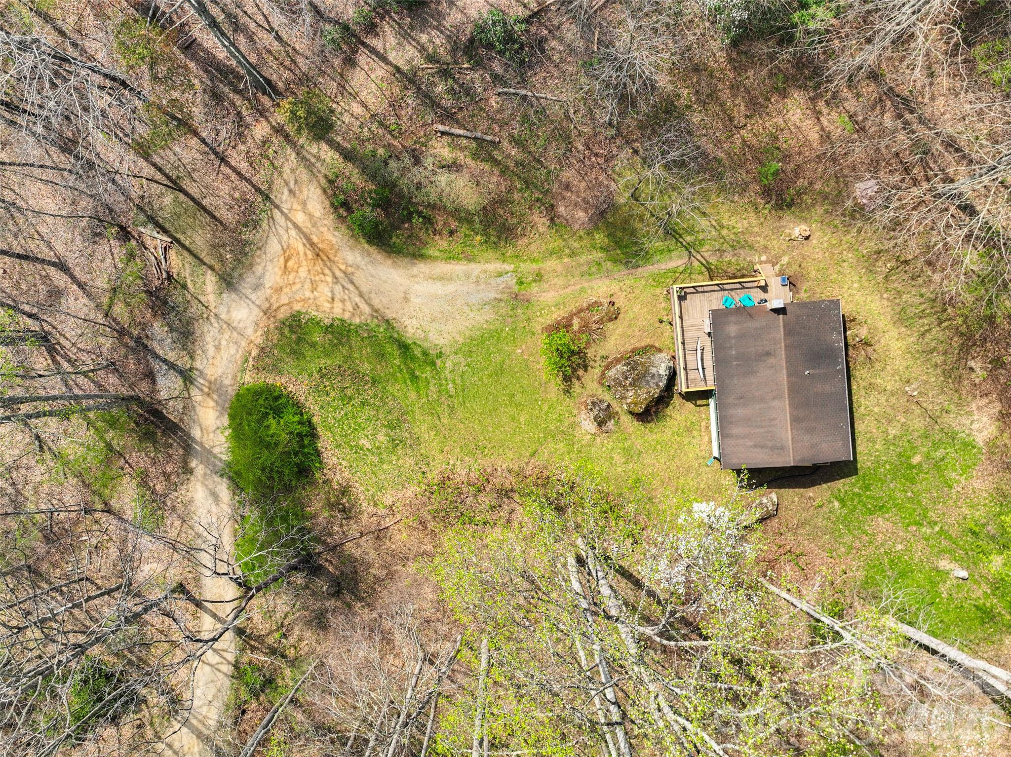 main property photo 10