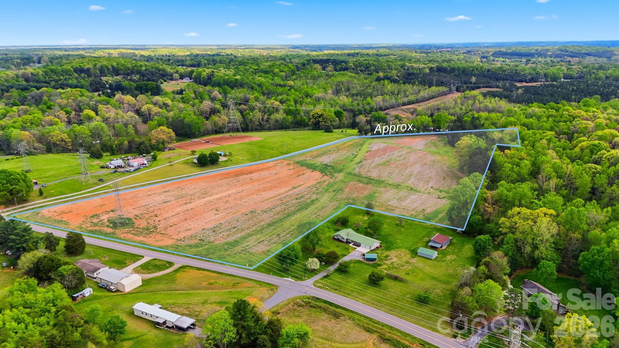 main property photo 4