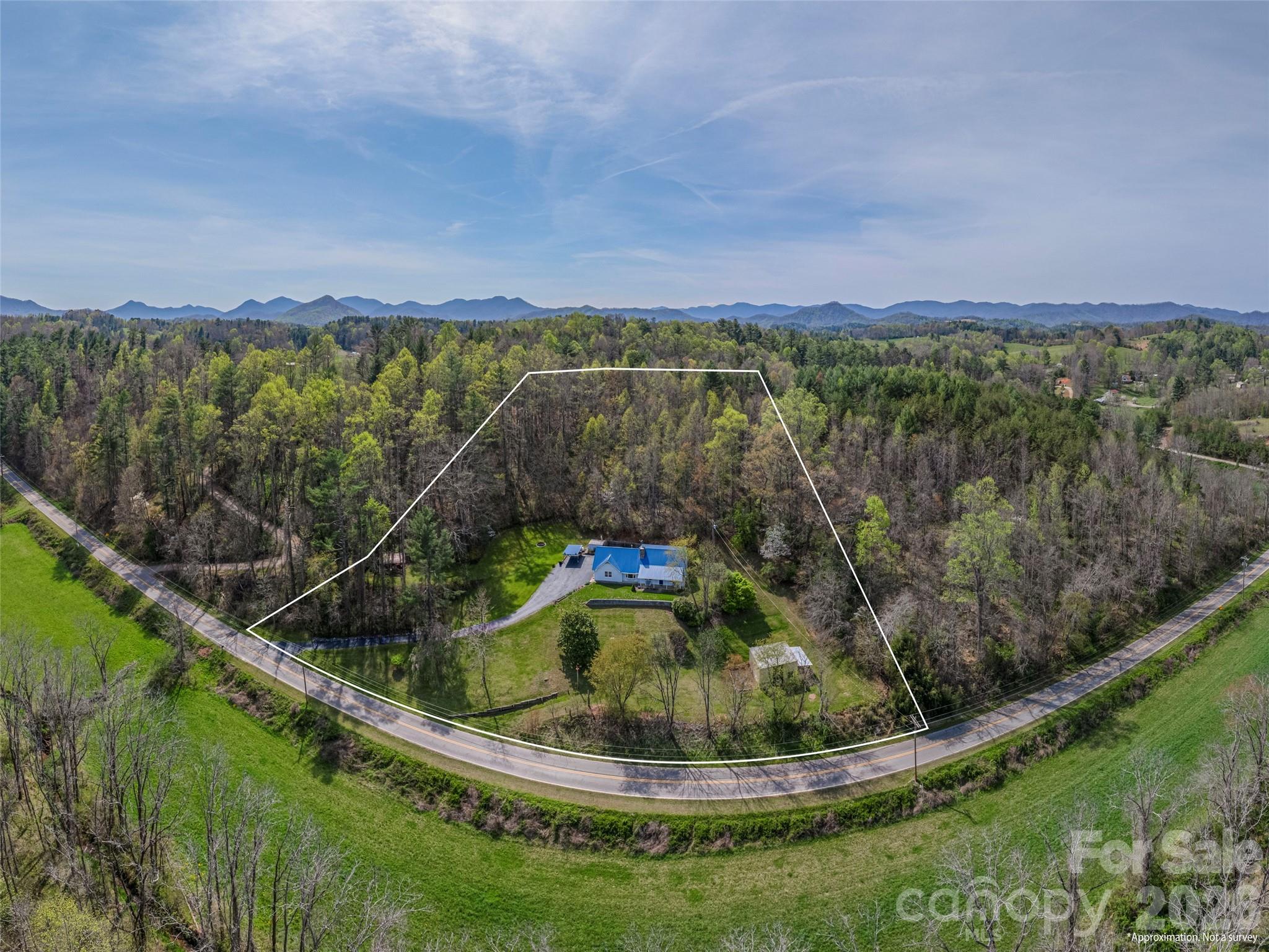 main property photo 41