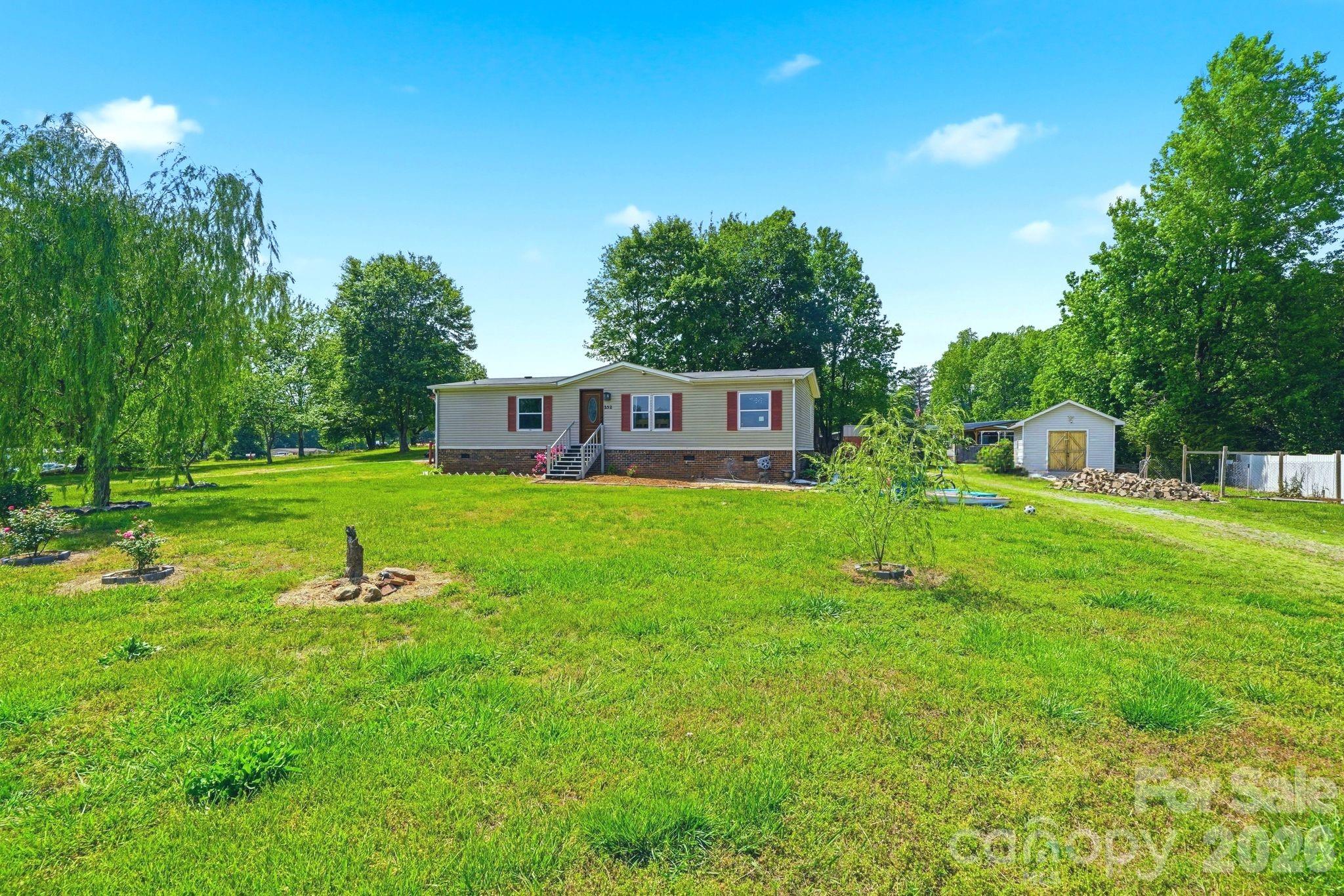 main property photo 6