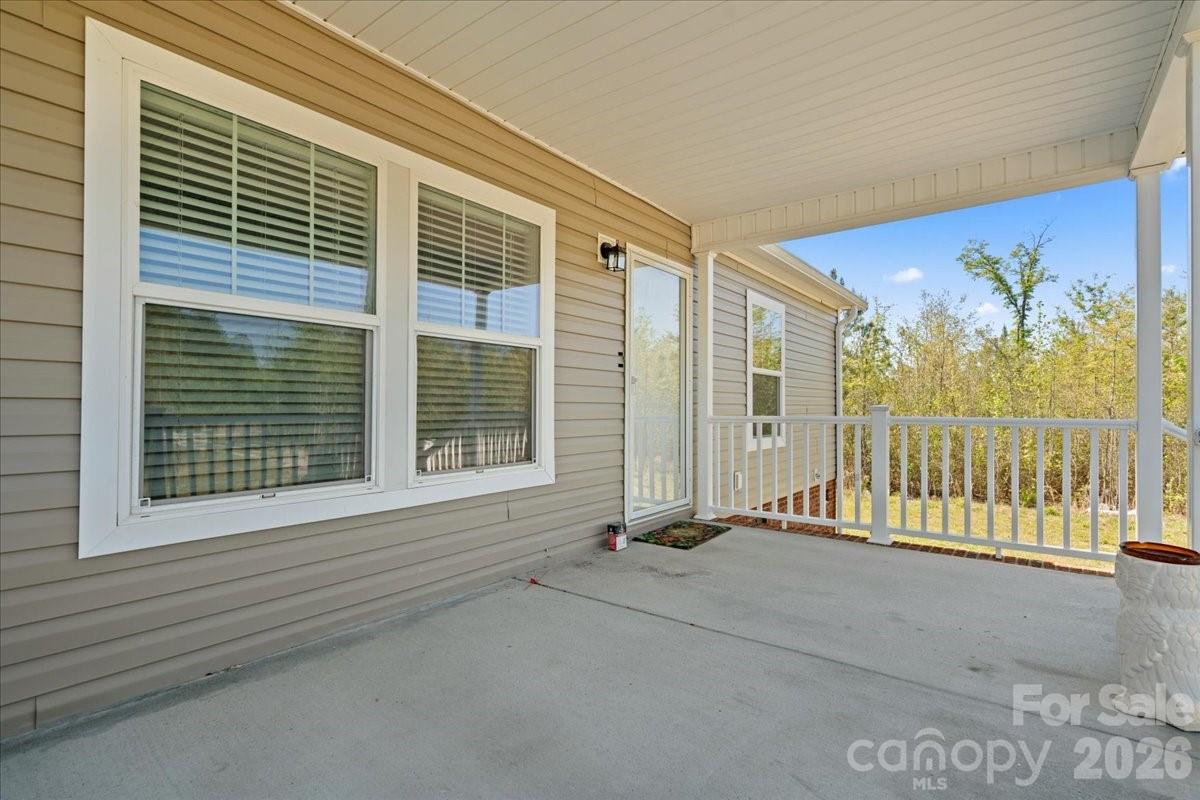 main property photo 41