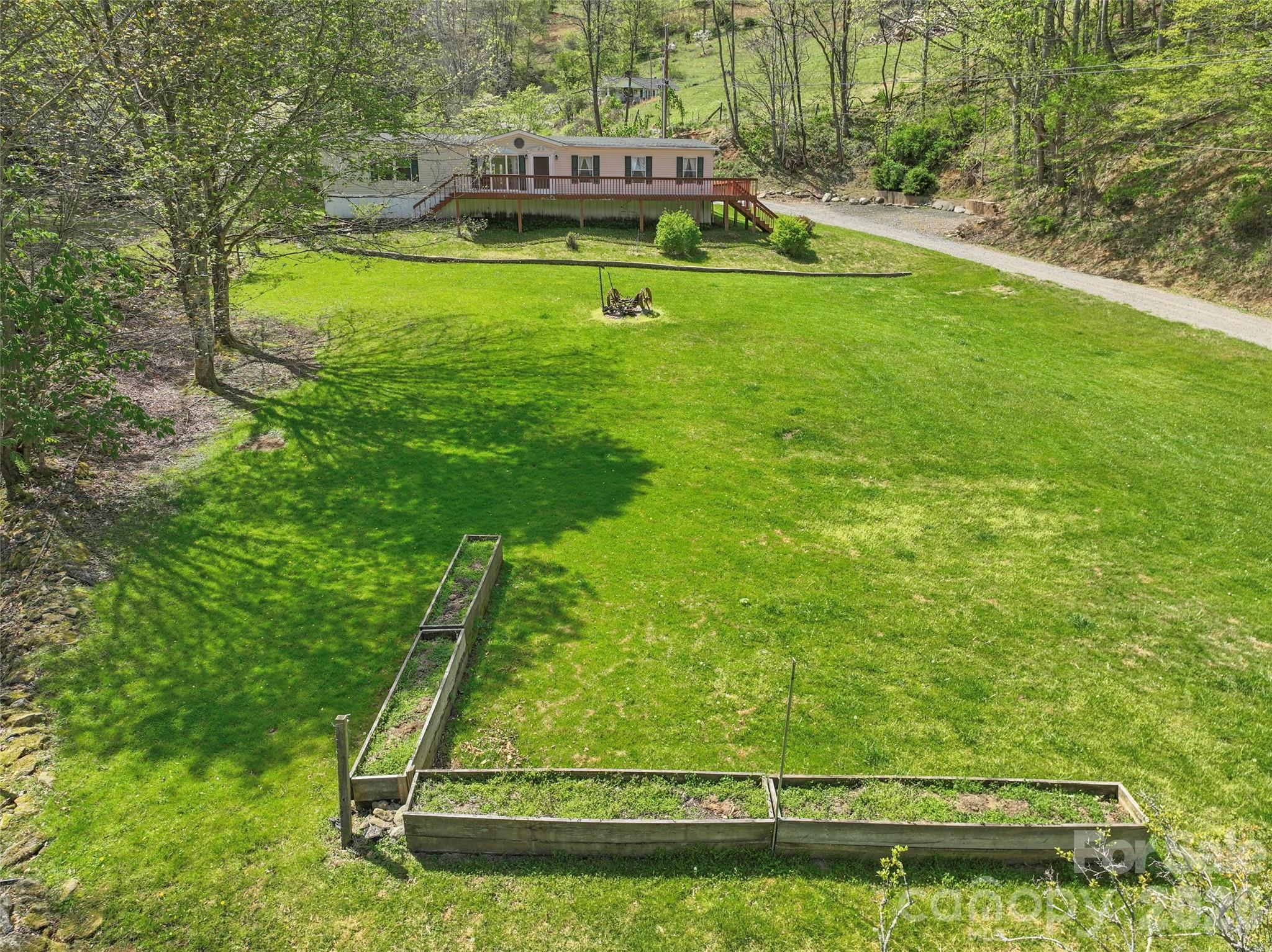 main property photo 37
