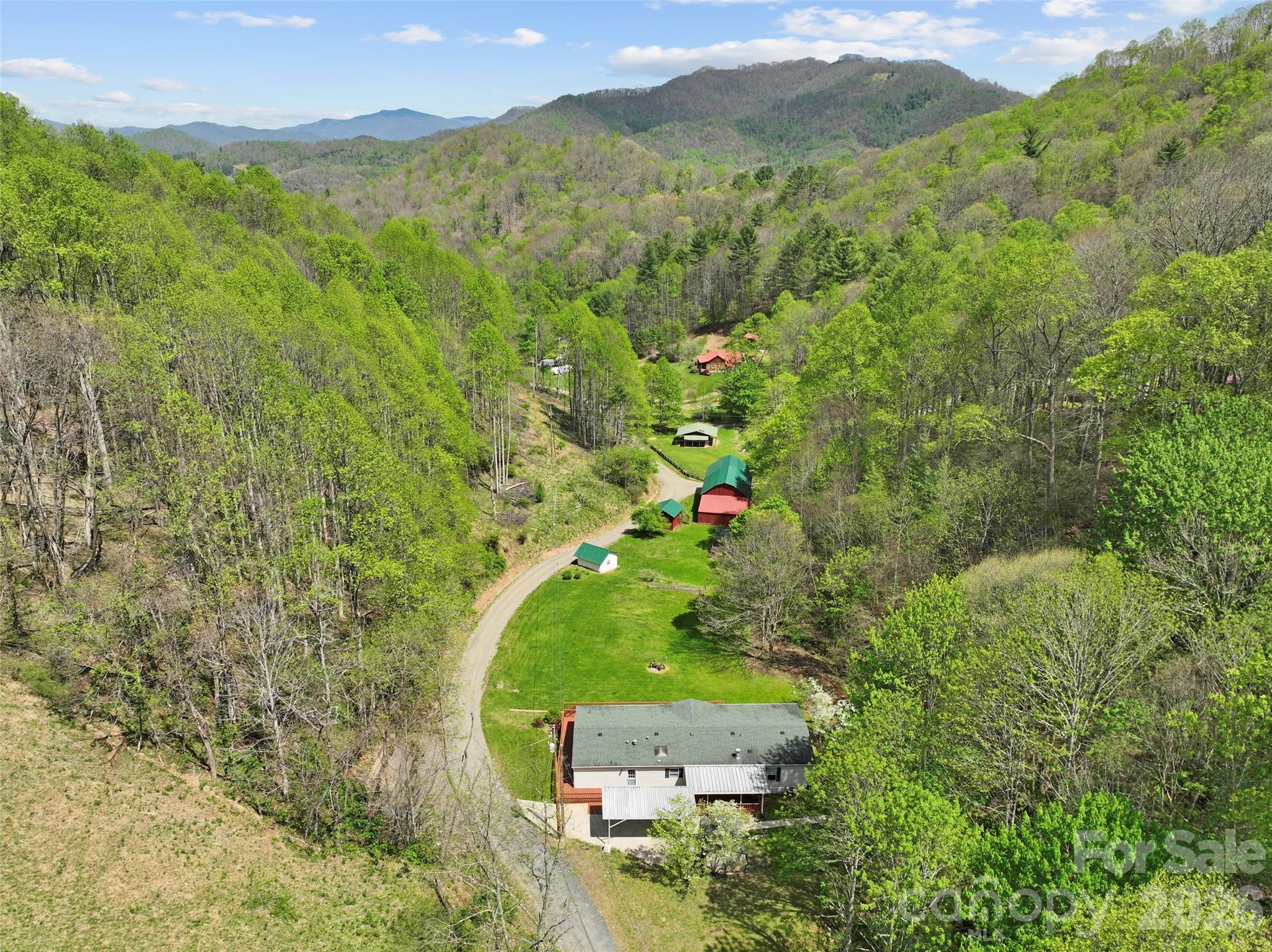 main property photo 40