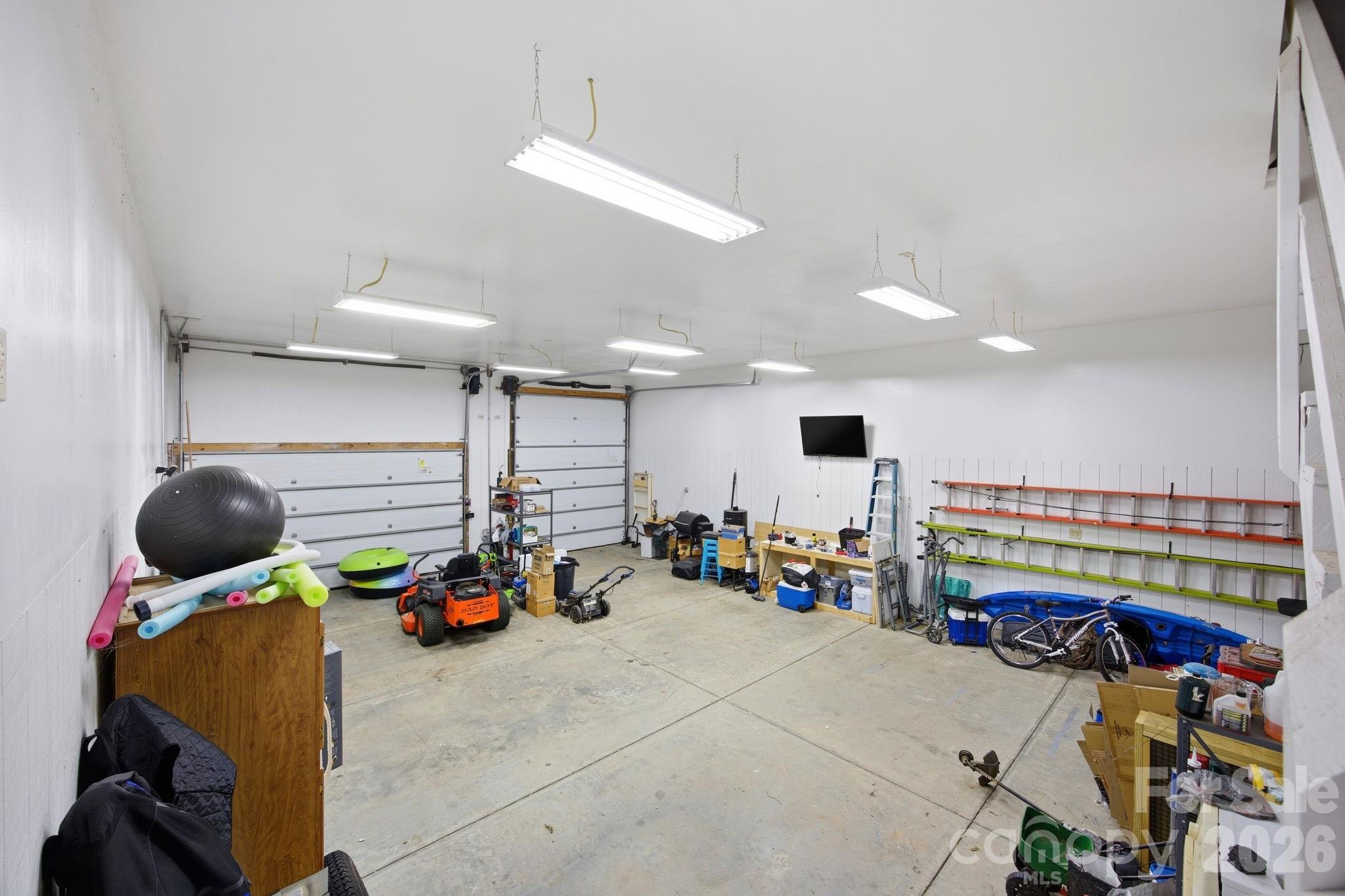 property viewer photo 4
