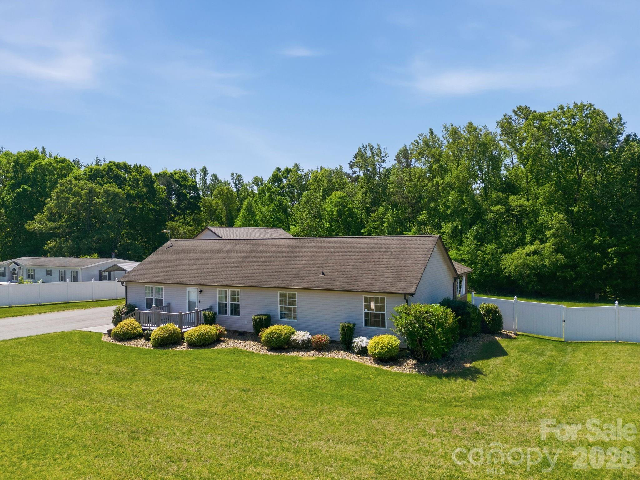property viewer photo 41