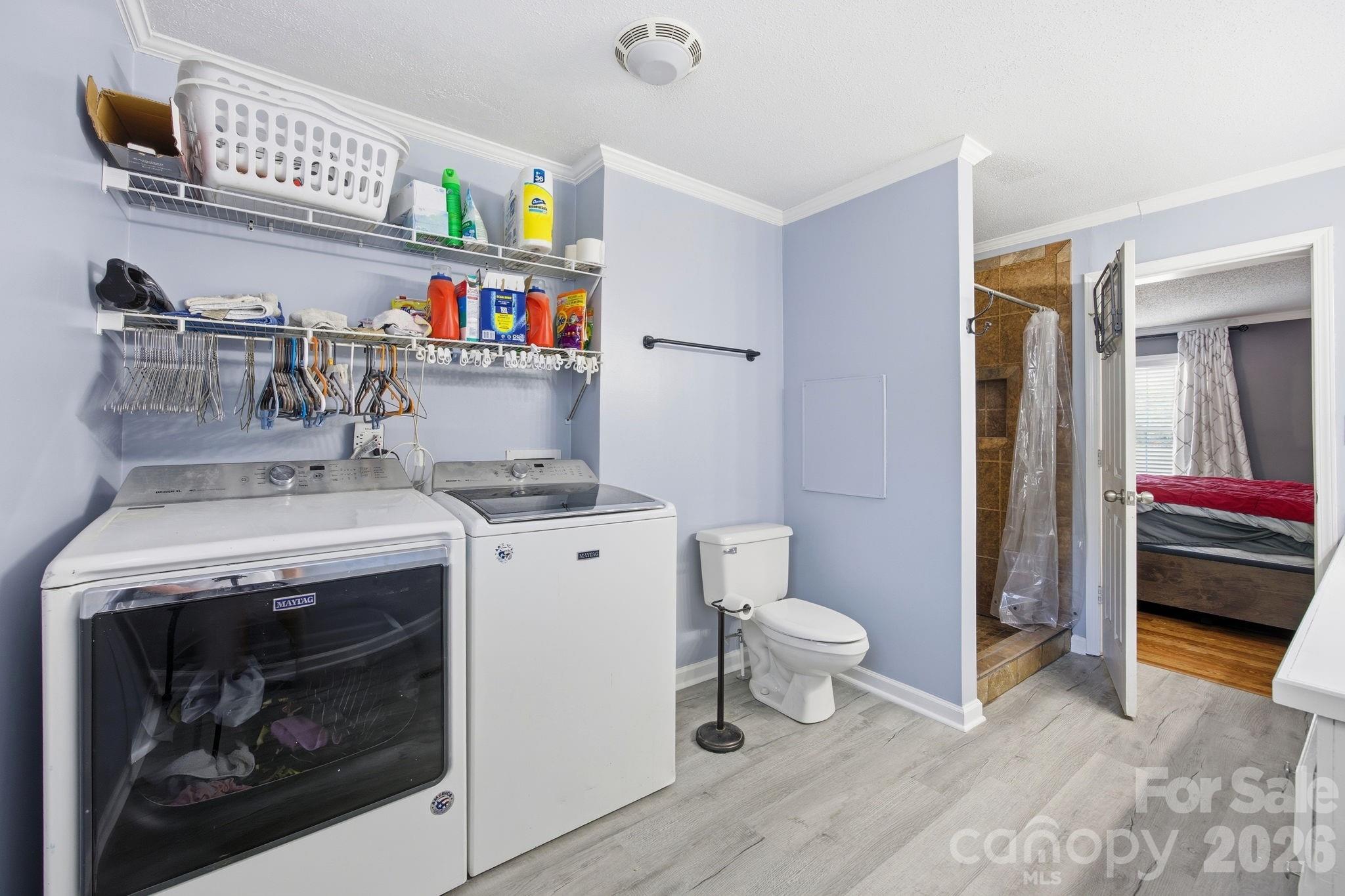 property viewer photo 42