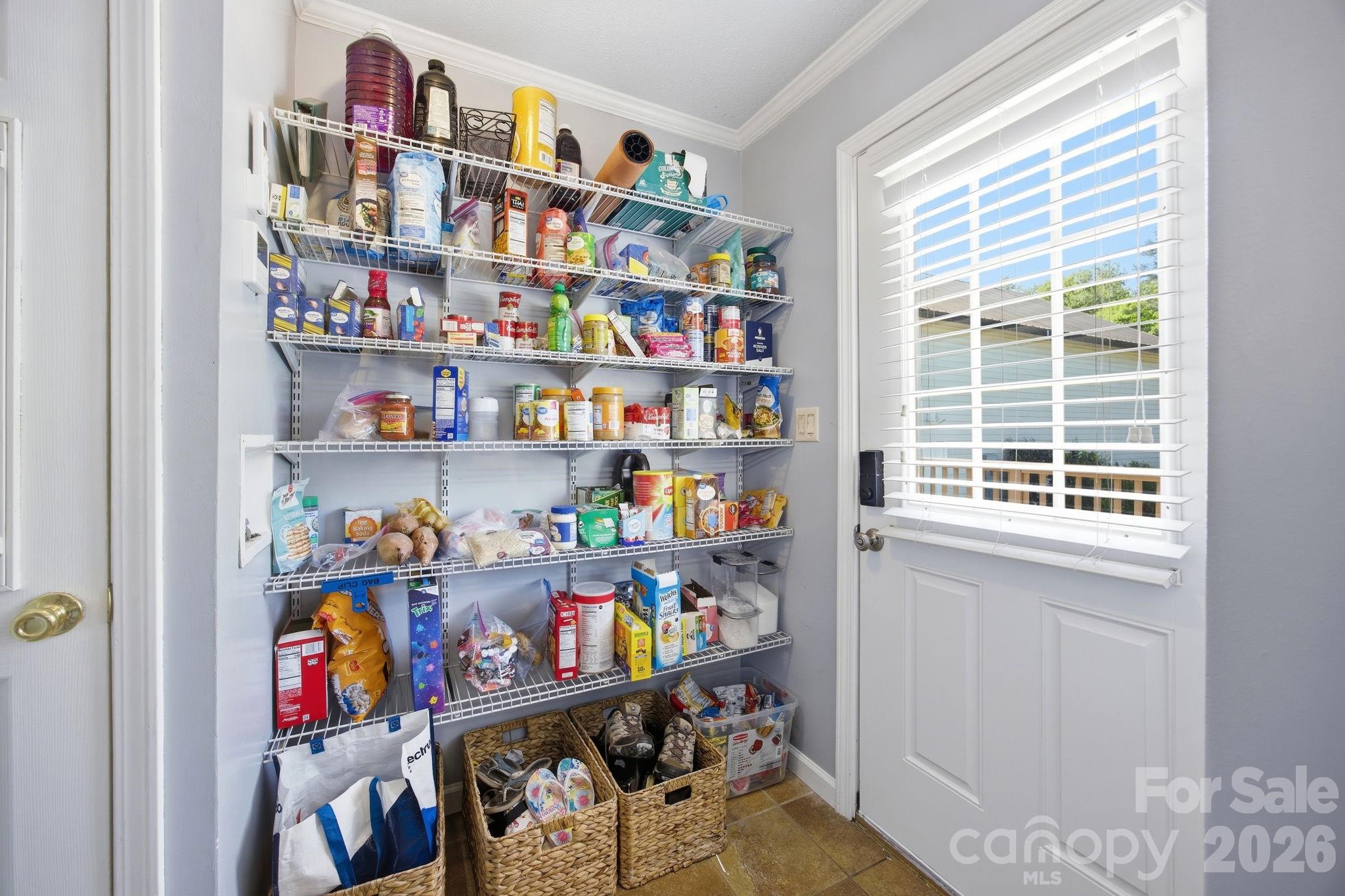 property viewer photo 44