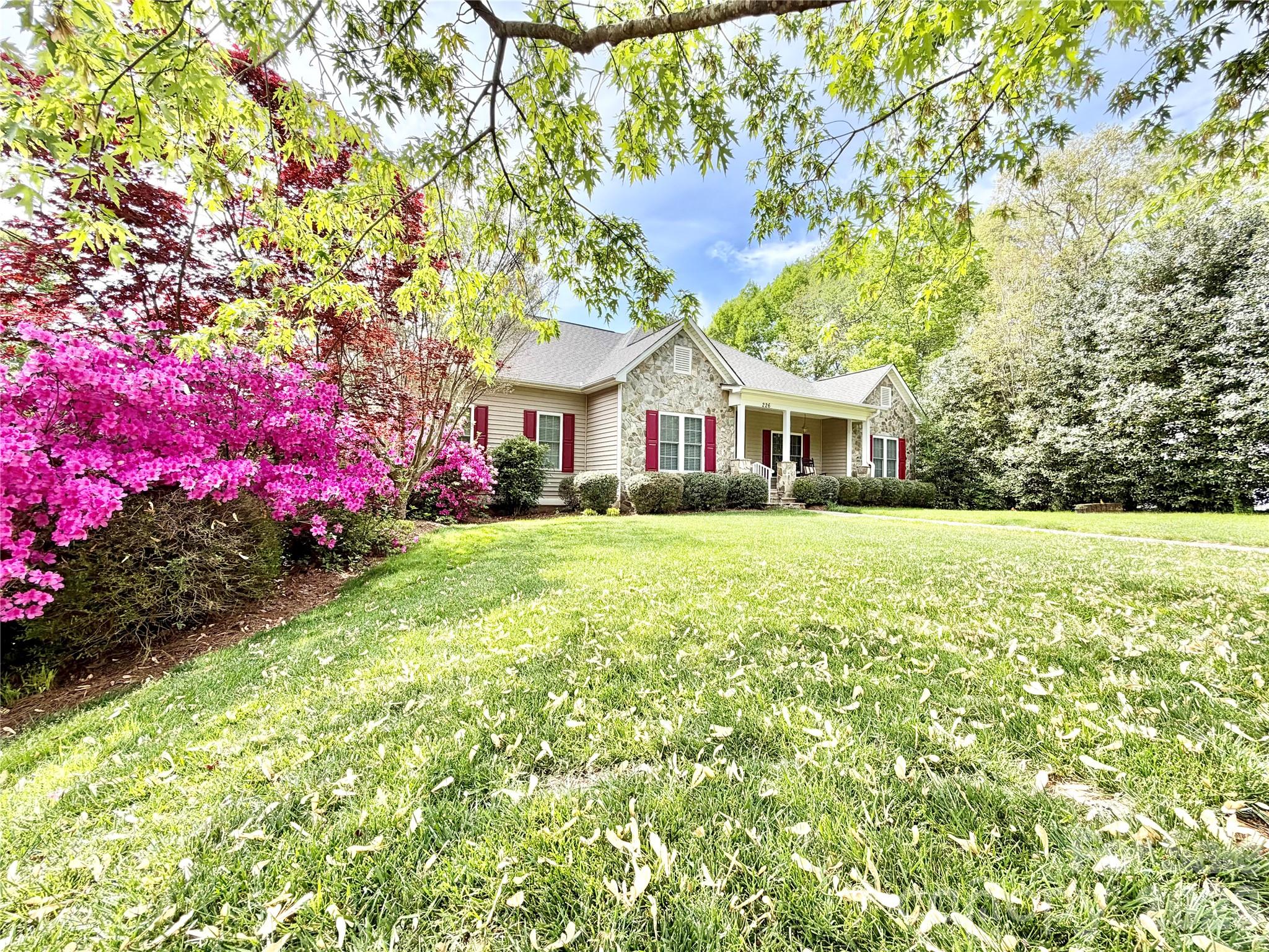 main property photo 34