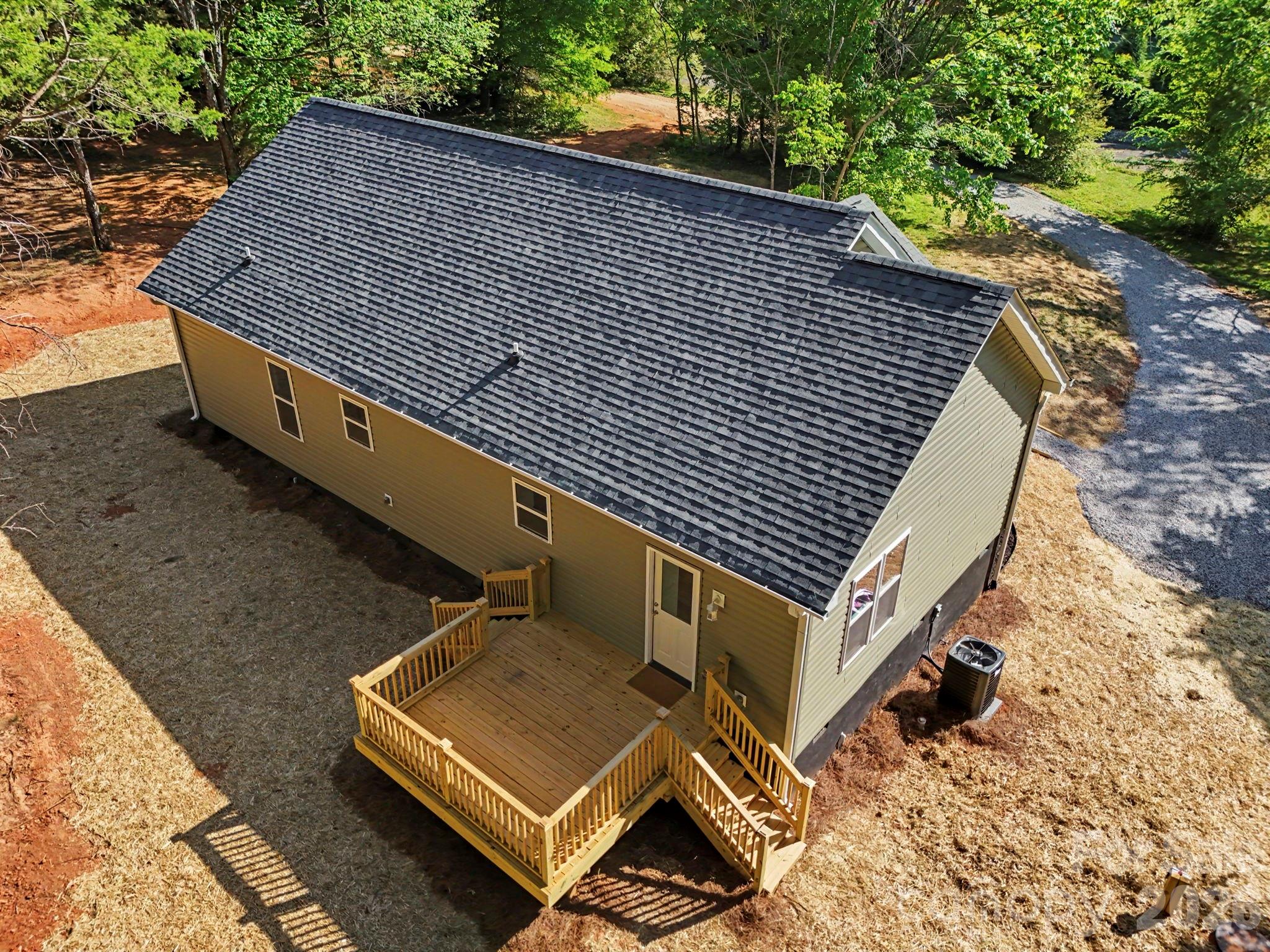 main property photo 39
