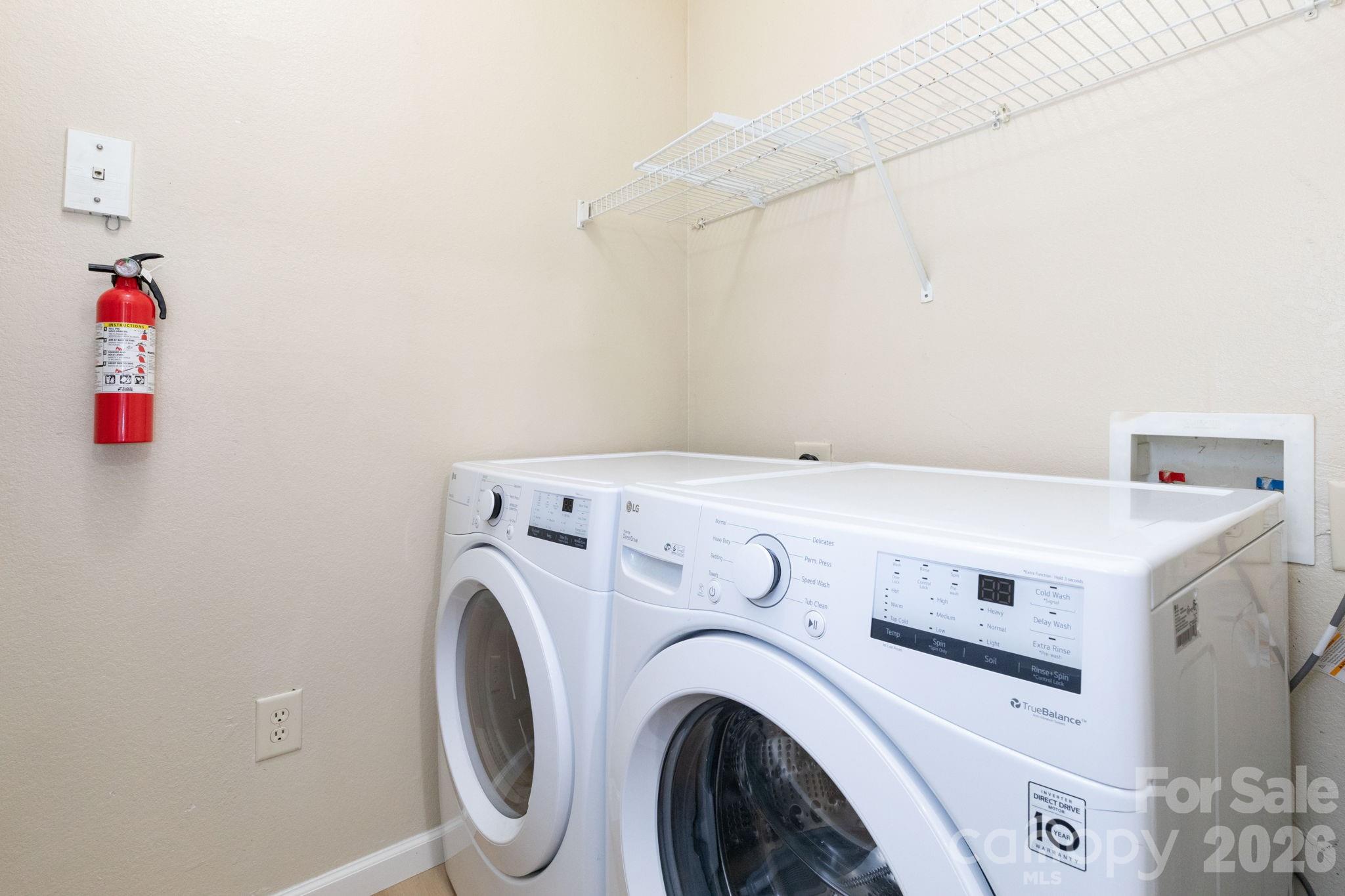 main property photo 13