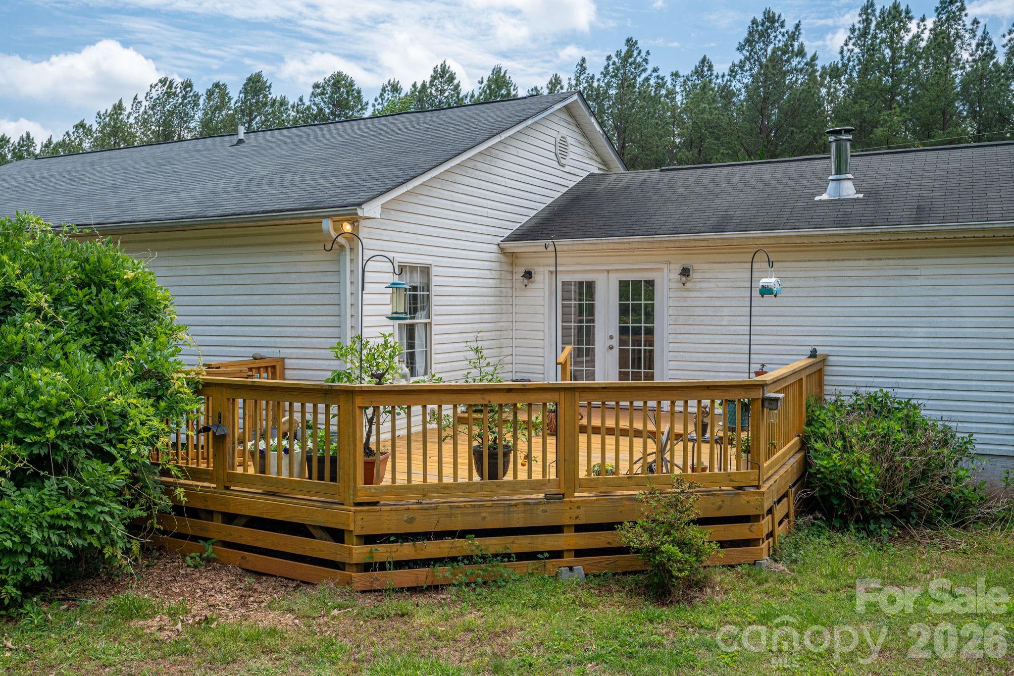 main property photo 31