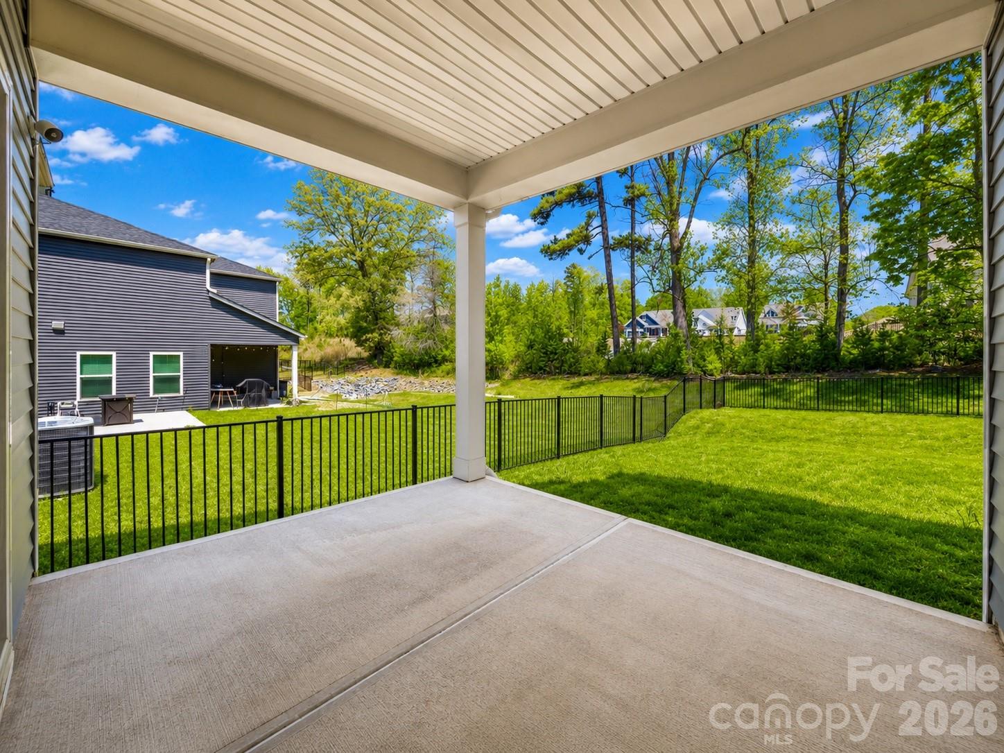 main property photo 25