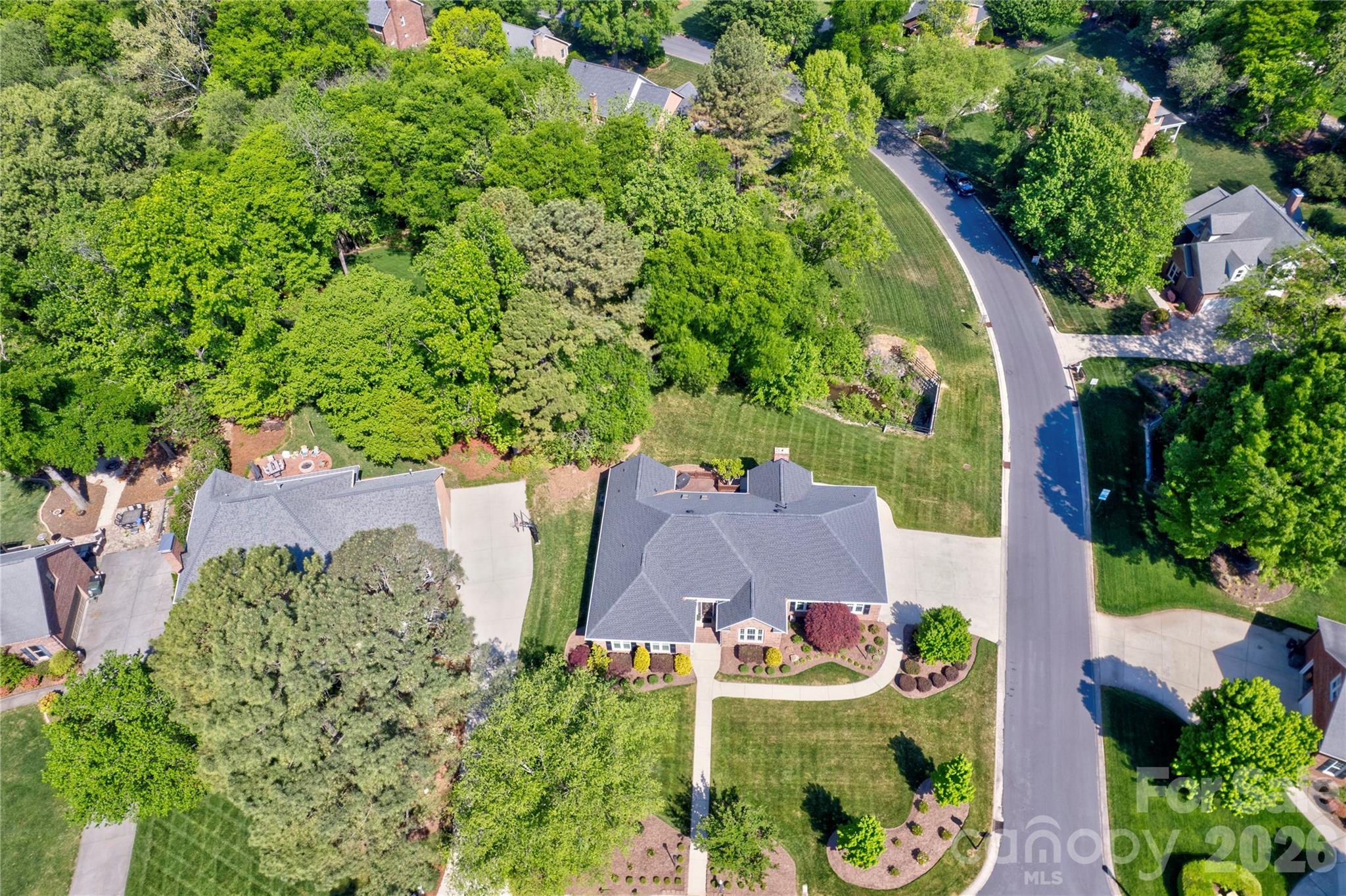 main property photo 36