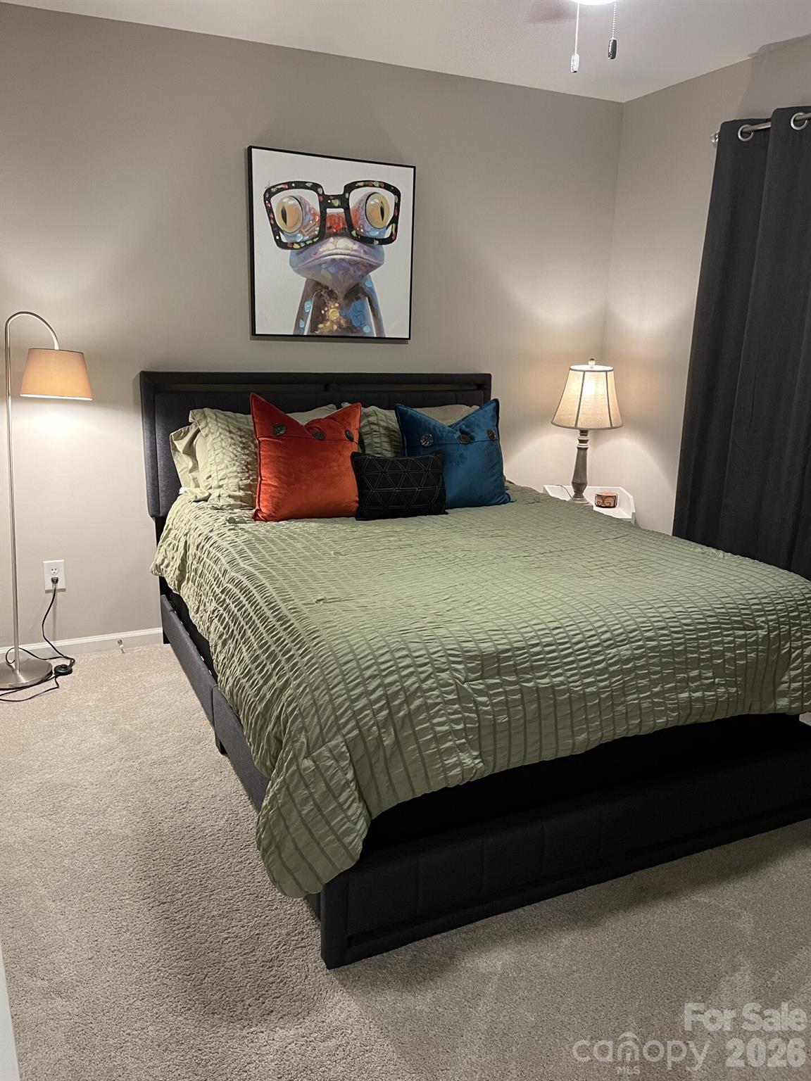 main property photo 28