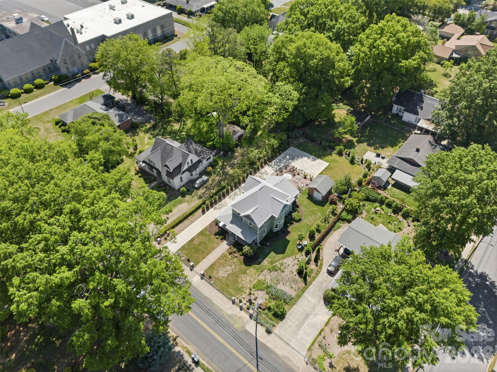 main property photo 42