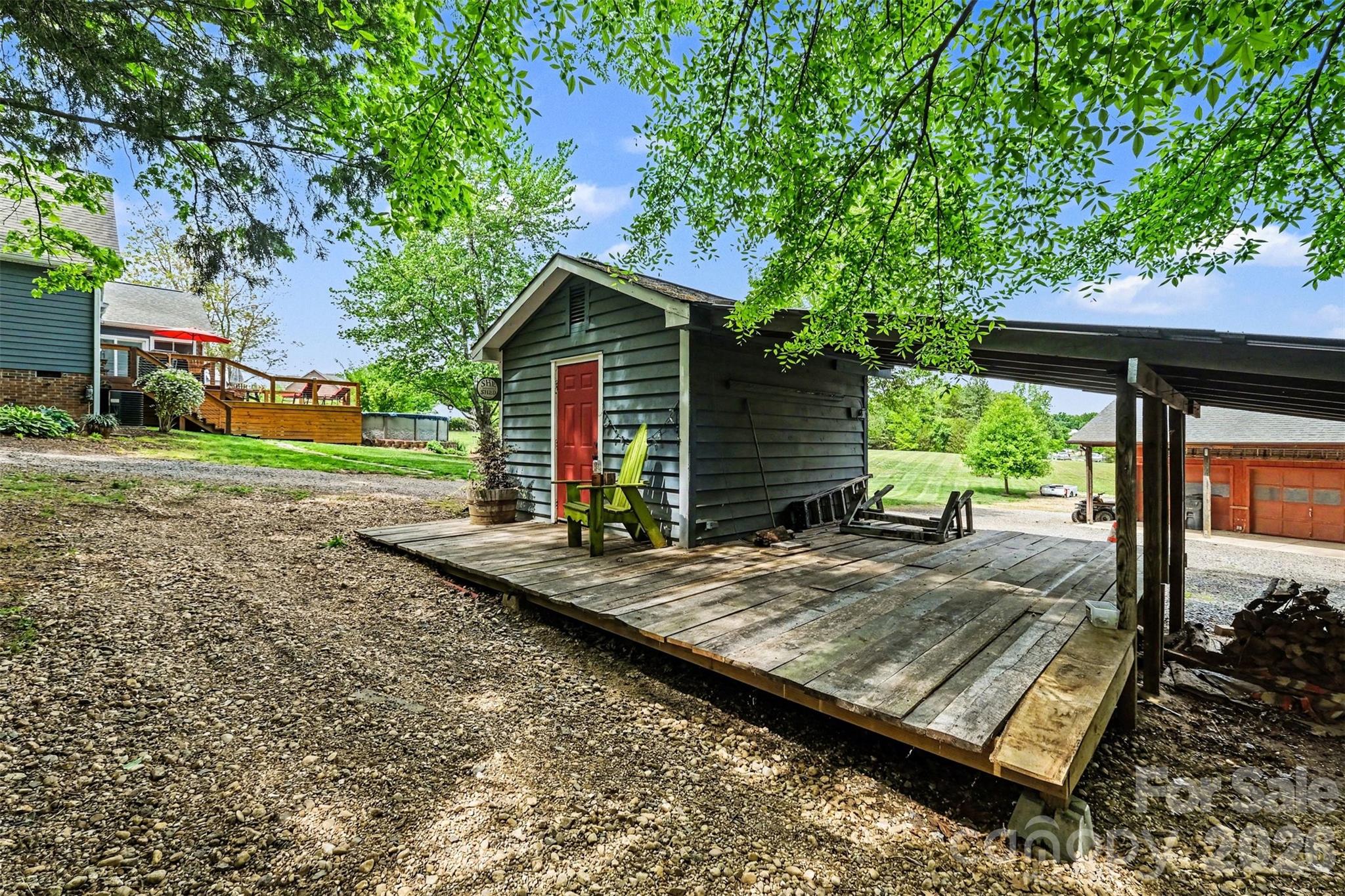 main property photo 34