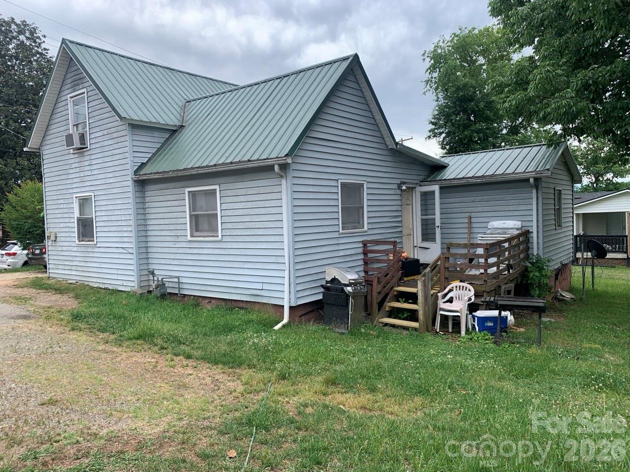 main property photo 2