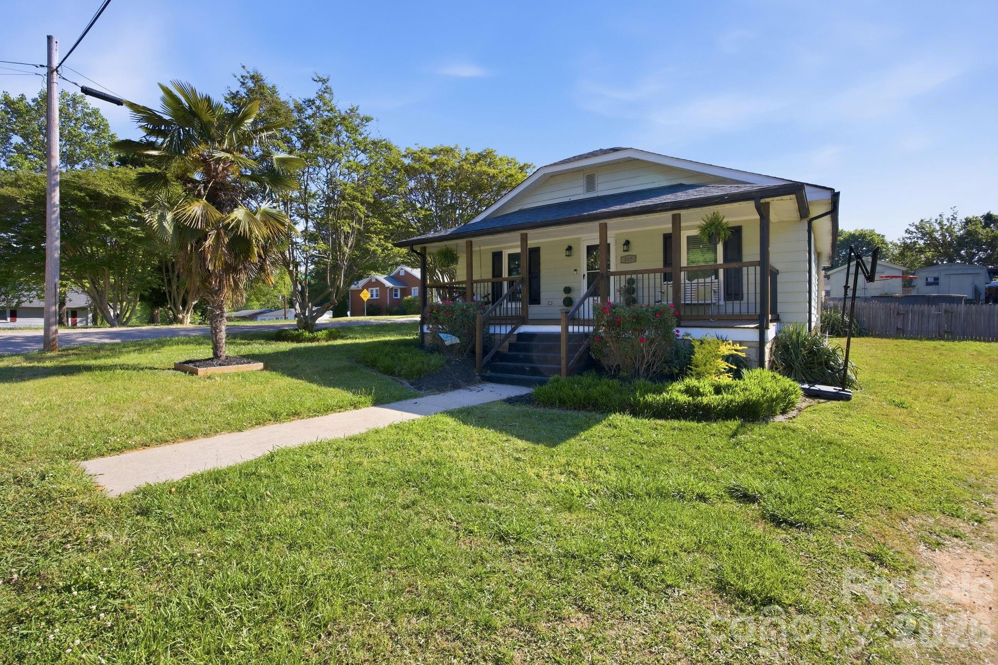 main property photo 2